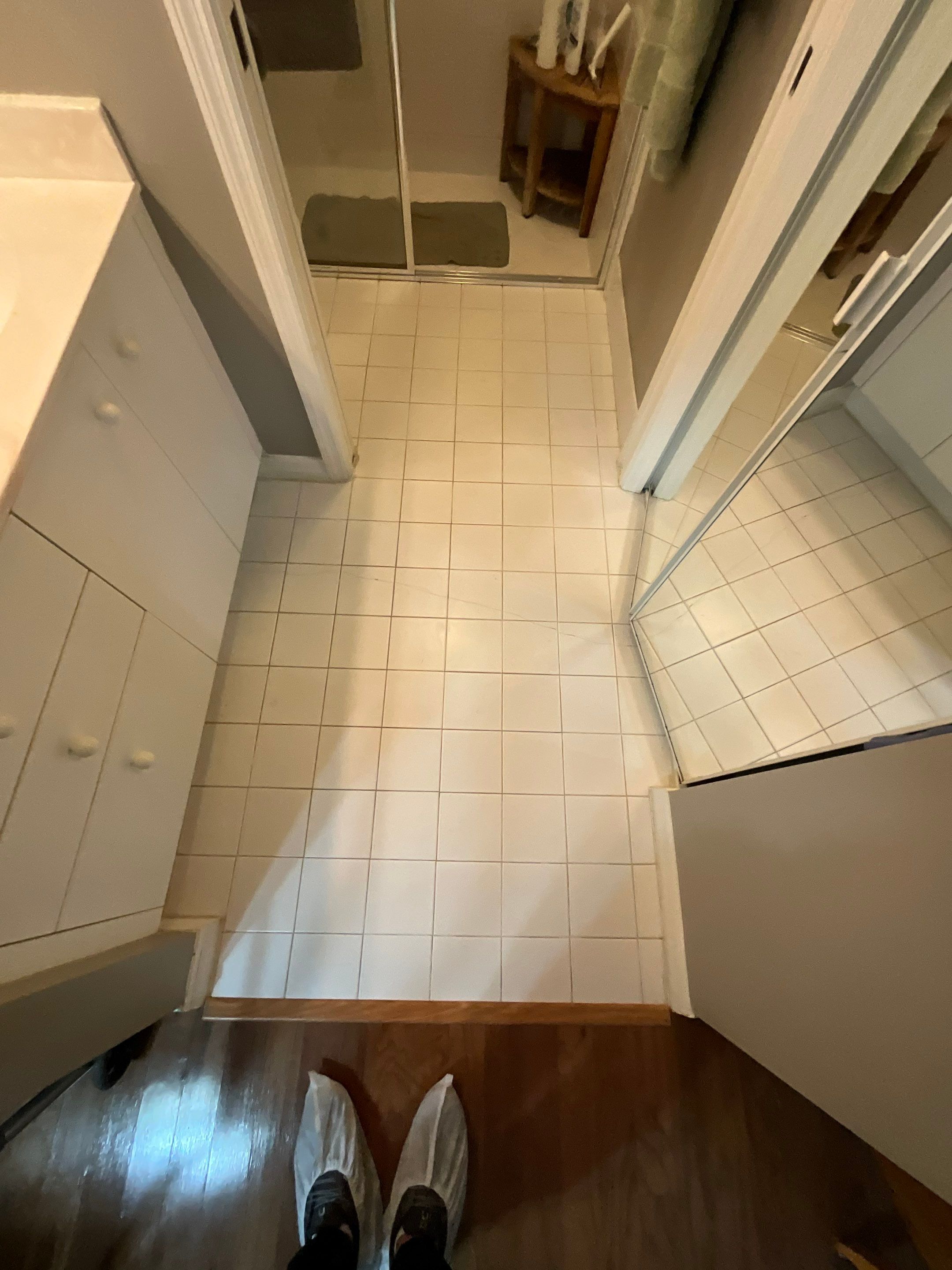 Walk-In Shower - Delray Beach by Hevi Tile