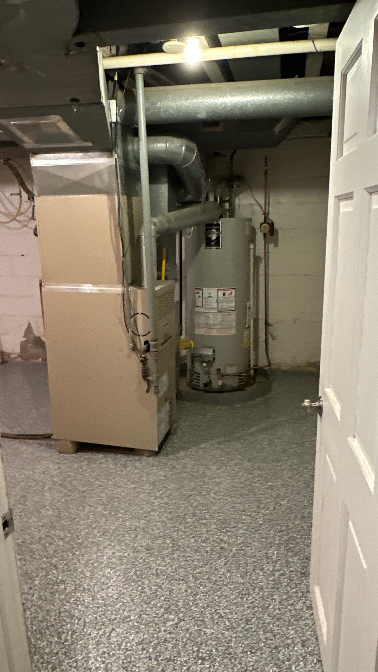 Curtis S. got his floor and basement a new floor by Banner Garage