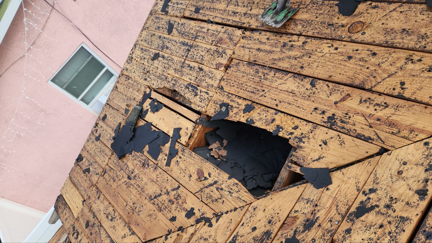 Project in St. Petersburg 33711 by Mitchell Roofing Company LLC 