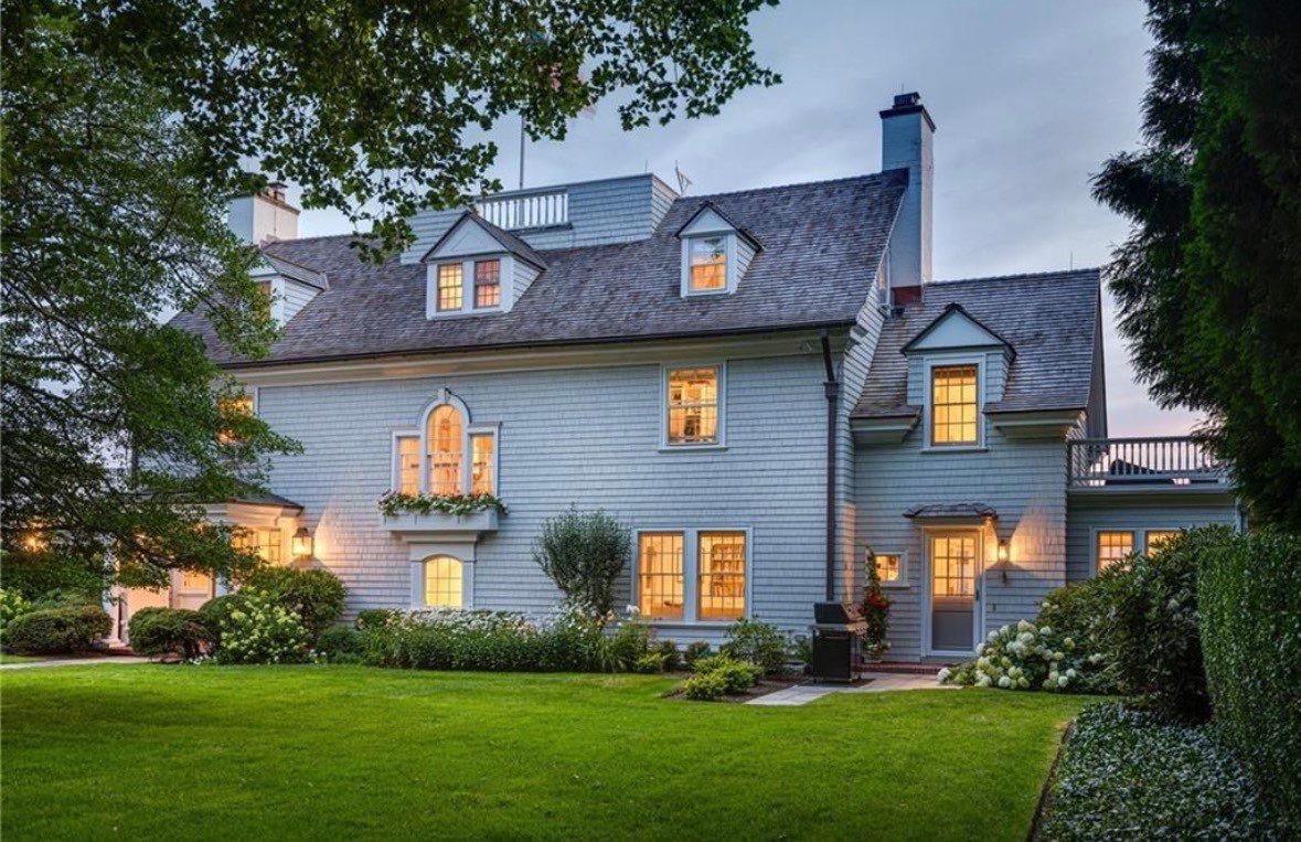 Watch Hill Private Residence - Red Cedar, Copper & Flat Roof by Rinaldi Brothers