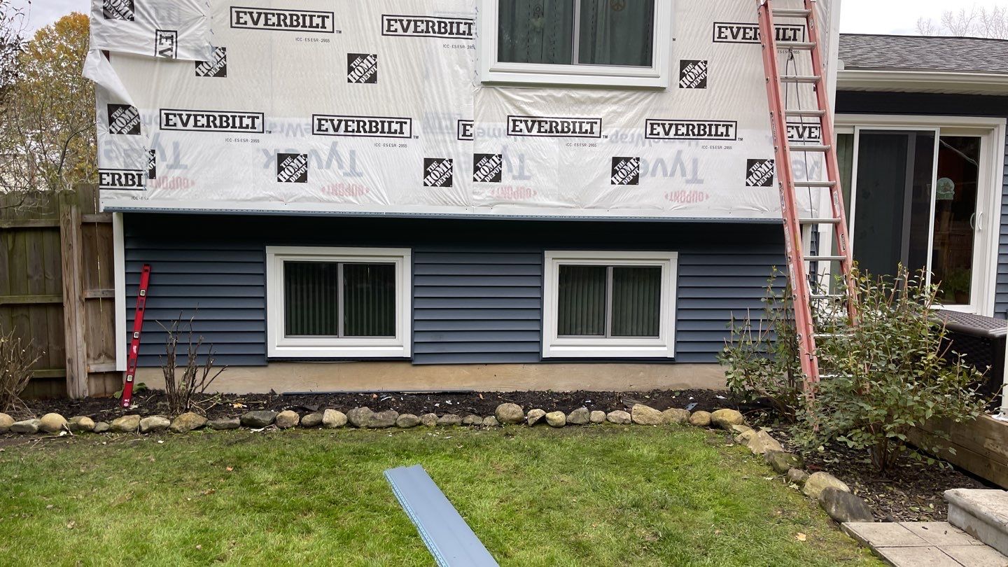 Siding Replacement using CertainTeed Restoration Classis D4 by 180 Contractors