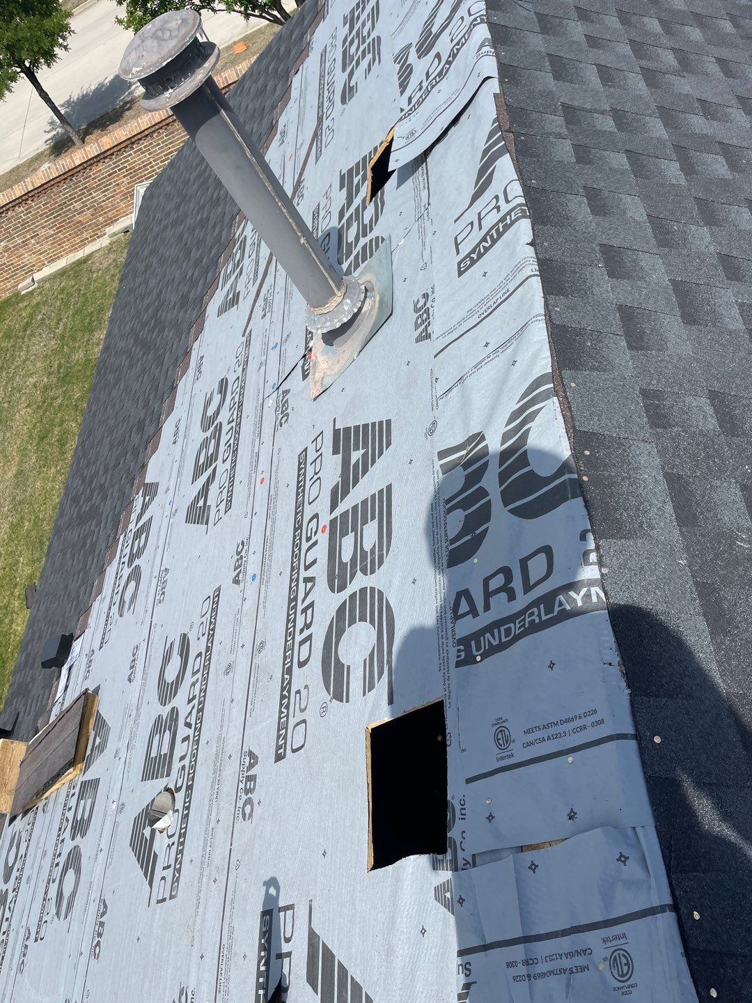 GAF HDZ - Charcoal by Elite Roofing LLC