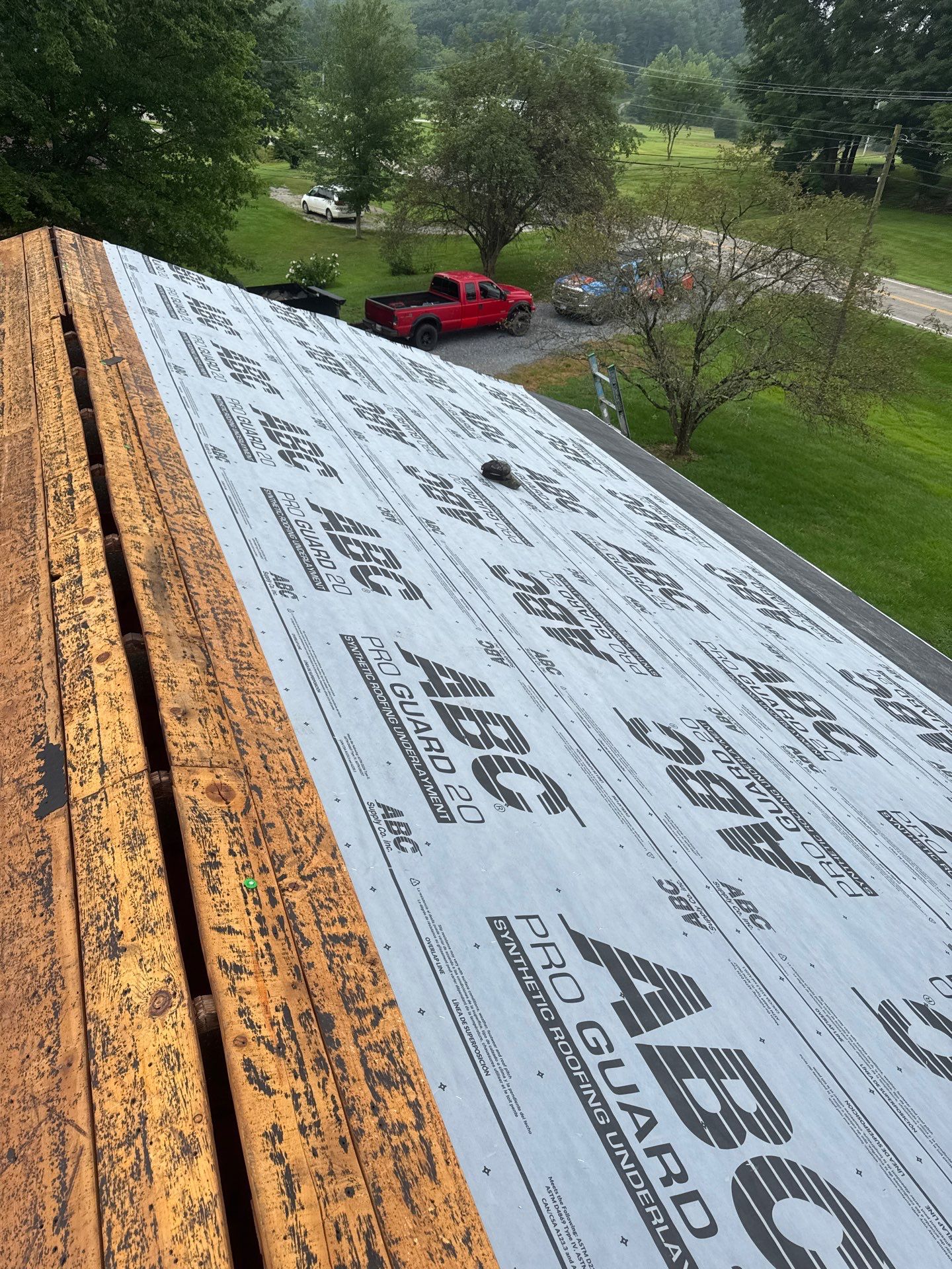Residential Roofing Installation using GAF Timberline HDZ Charcoal by Rainstoppers Roofing