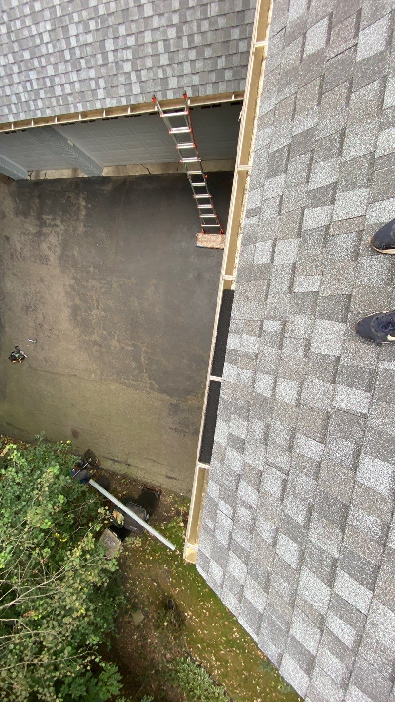 Roof Replacement using CertainTeed Landmark Pro by 180 Contractors