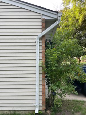 Turtle Shell gutter protection installation in Naperville, IL 60540, photograph 2