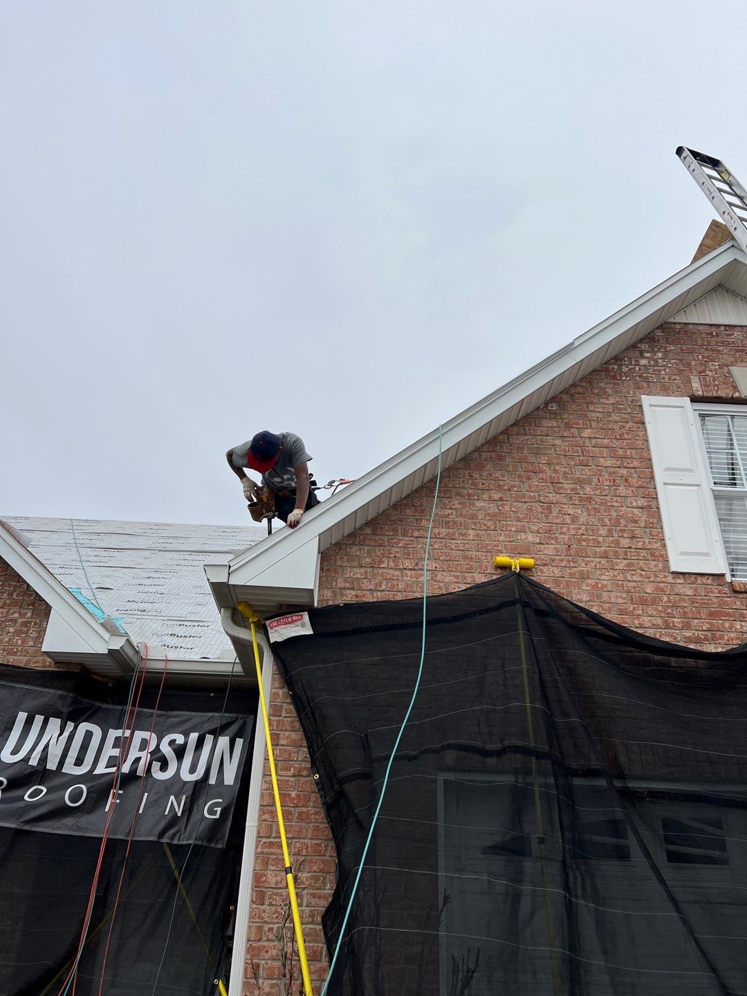 GAF Timberline HDZ in Oyster Gray by Undersun Roofing 