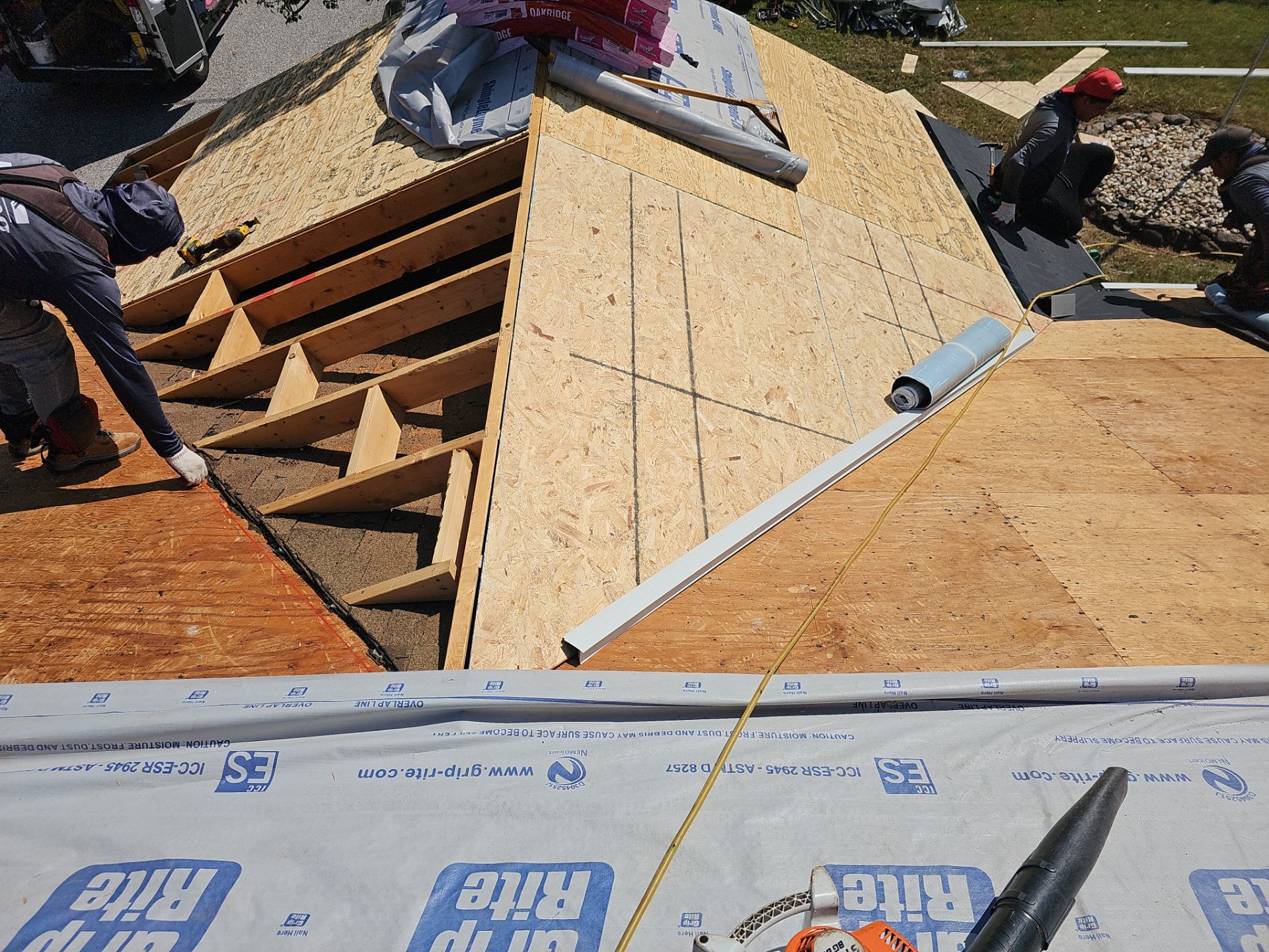 Complete Roof & Gutter Replacement – York, PA by Bealing Roofing & Exteriors