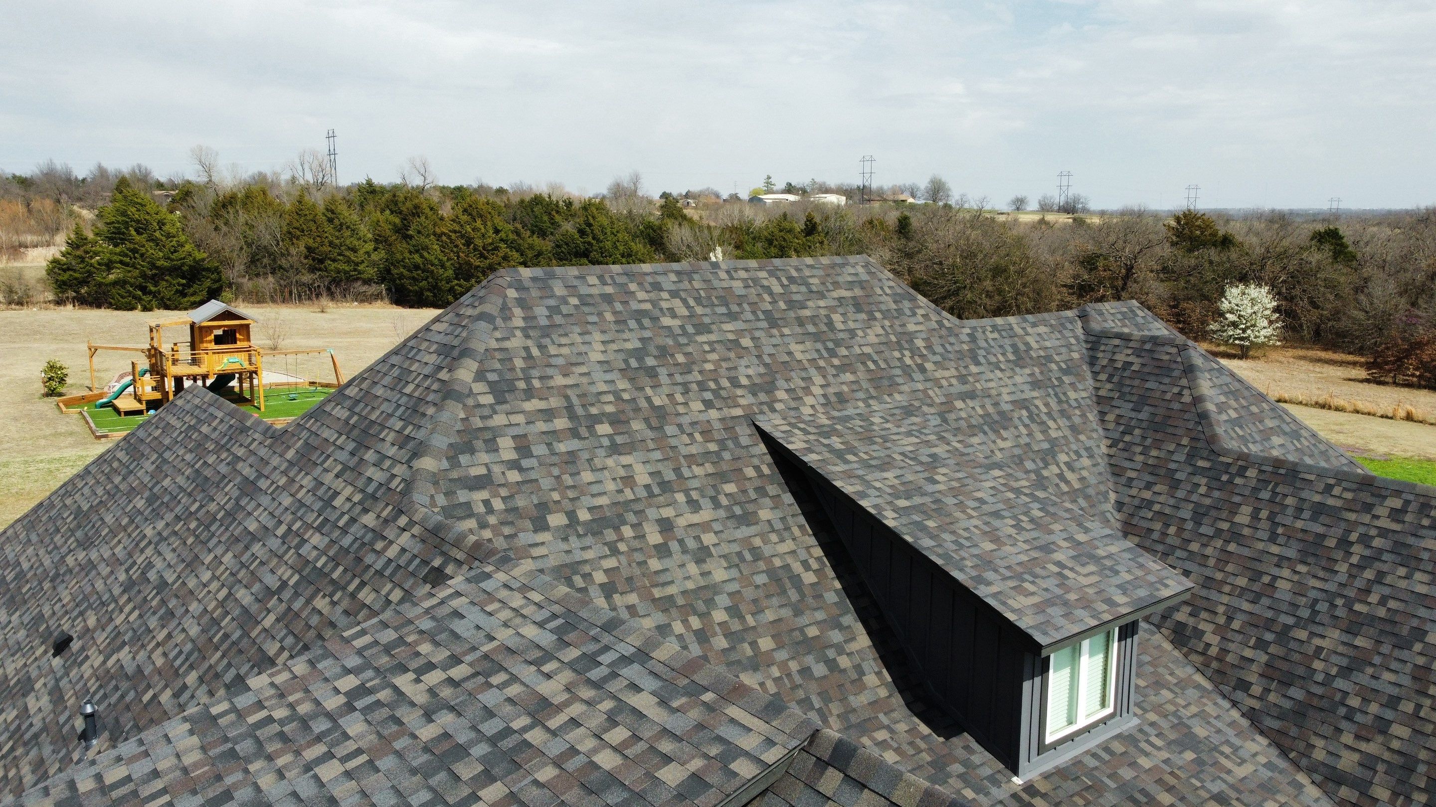 Owens Corning - Black Sable by Frontline Roofing and Construction