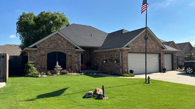 roof & vent replacement in Mustang