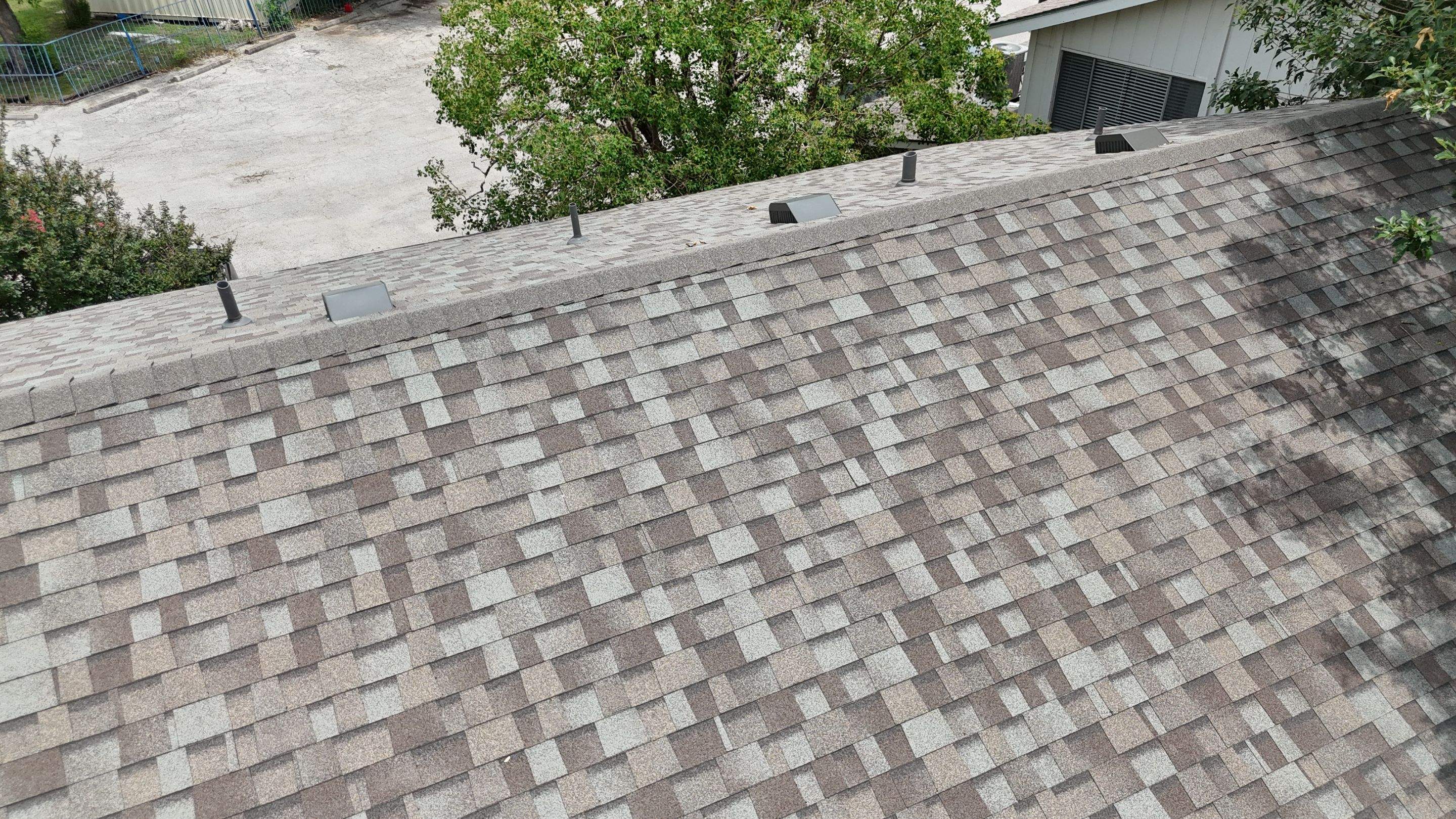 Driftwood - Owens Corning TruDefinition Duration by RoofsOnly.com