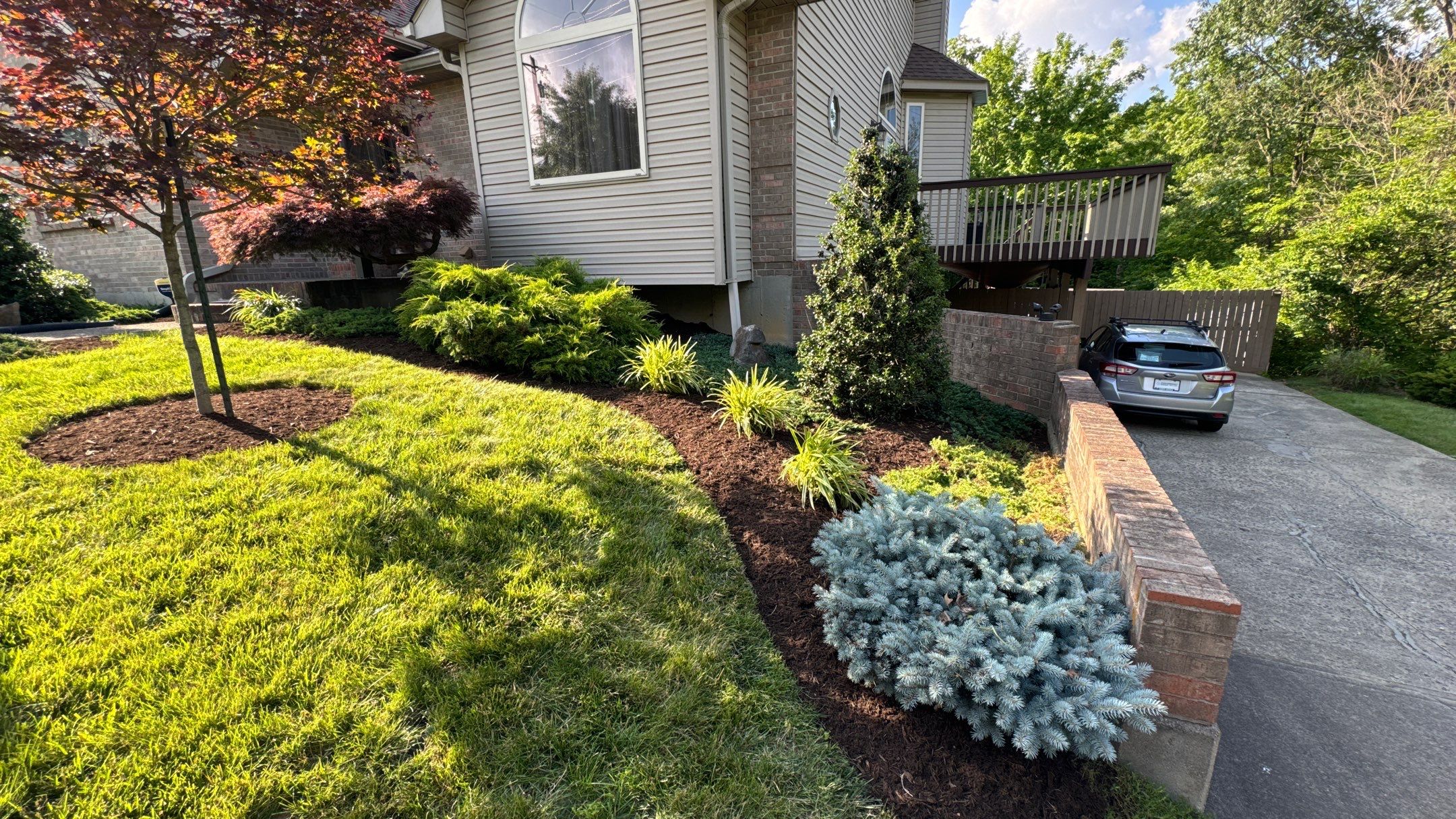 Clean Up, Edge, Prune & Mulch by Reisenberg’s Lawn & Landscape, LLC