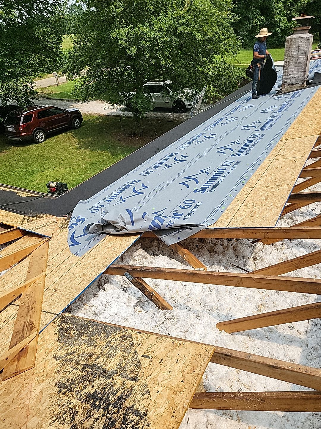 ATLAS PINNACLE COLOR: HEATHERBLEND by Eagle Eye Roofing