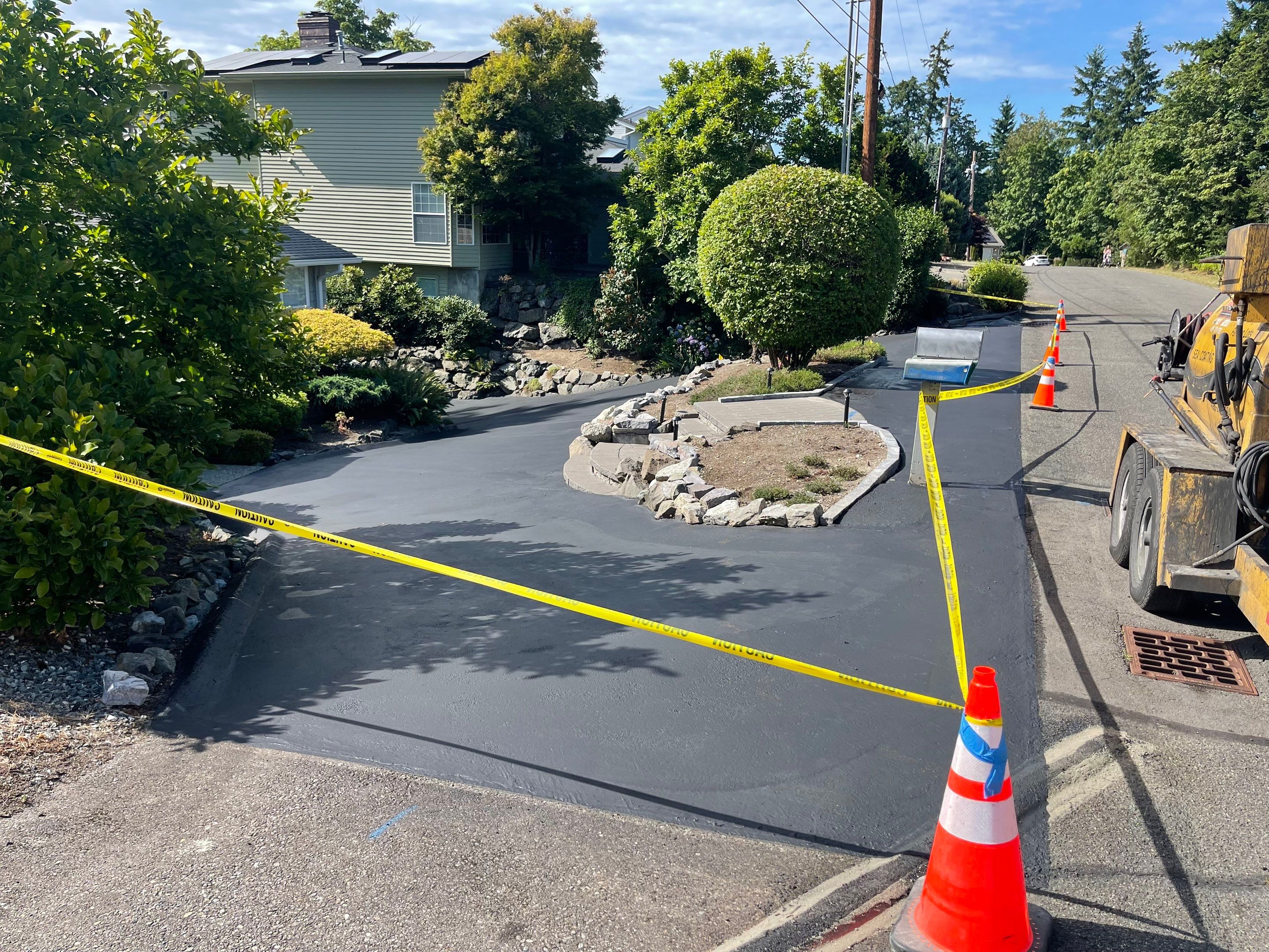 Sealcoat & Crack Fill Driveway Repair | Mukilteo  by Jireh Asphalt & Concrete Inc 
