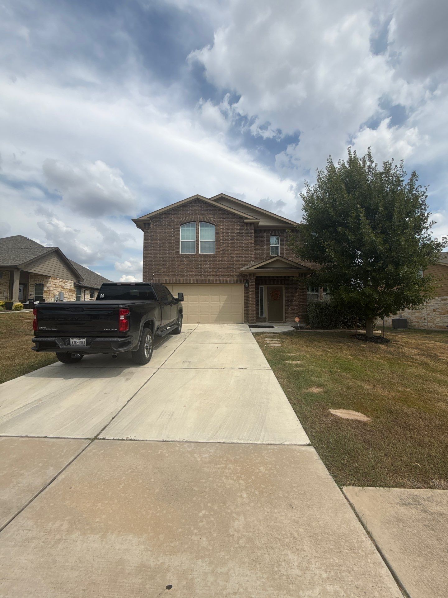 JJ Roofing Pros, LLC featured photo.