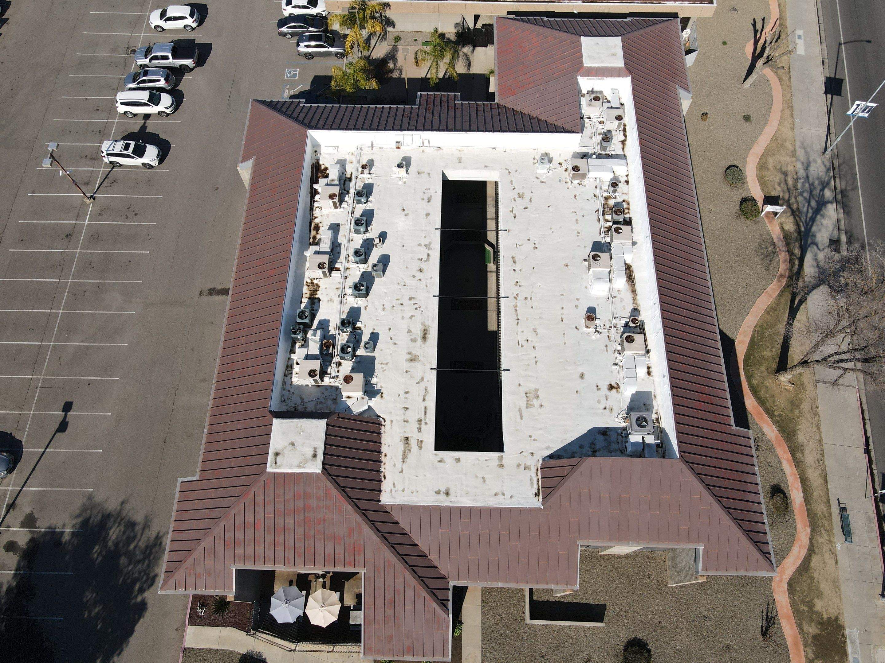 Commercial Foam Roof Repair - Fresno, CA by Grandmark Service Company