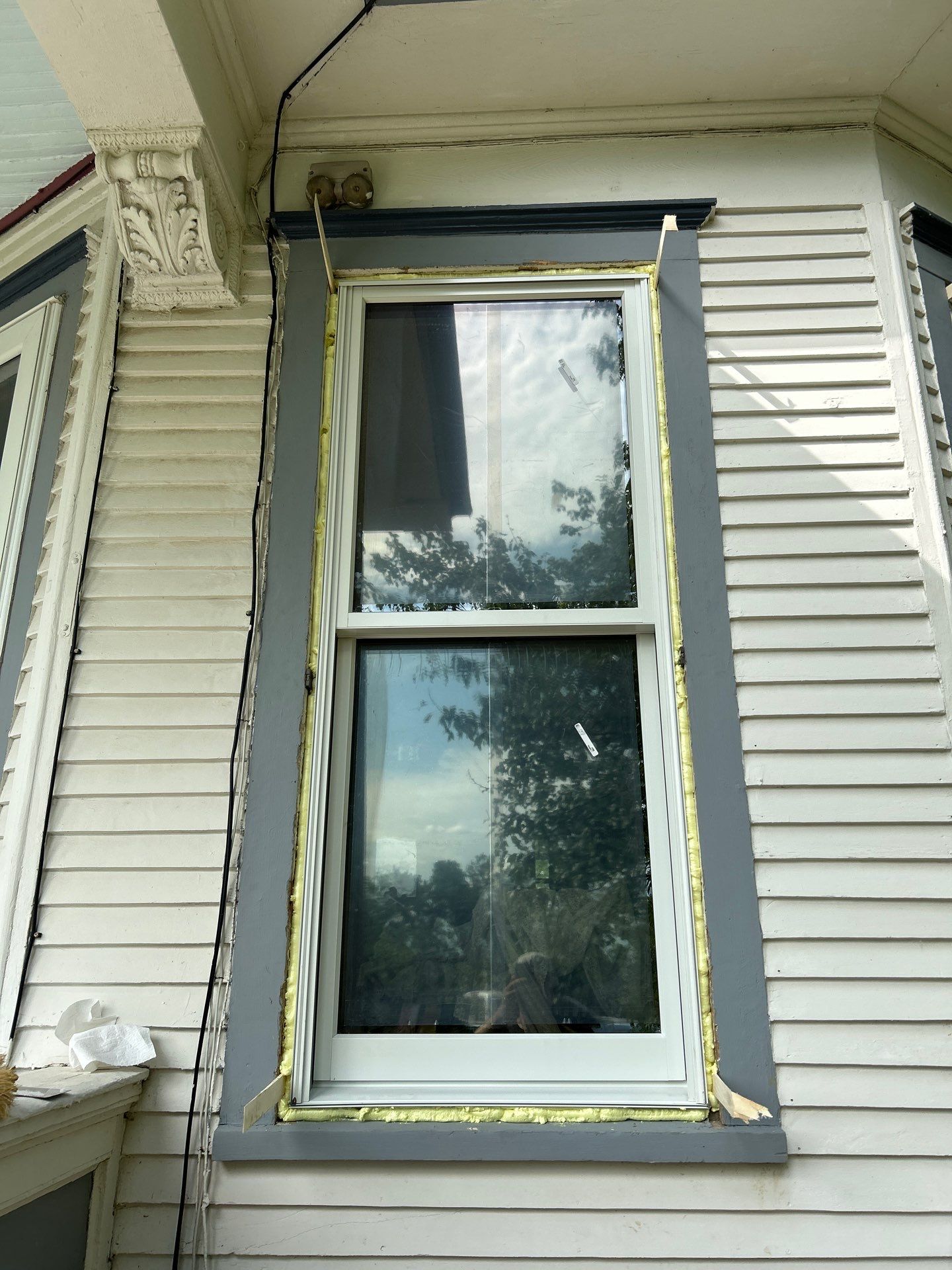 Windwo installation by United Windows and Siding LLC