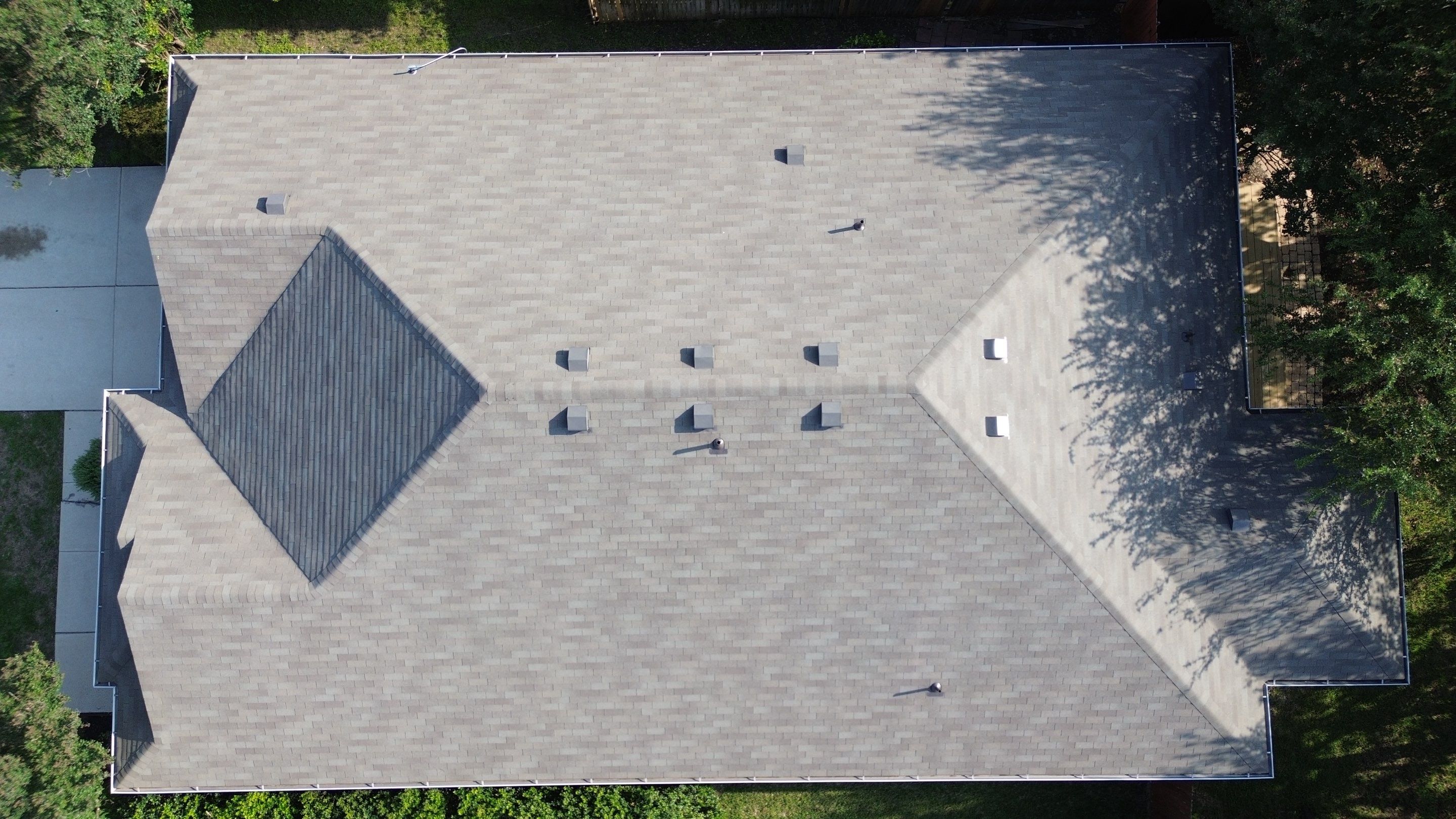 Roof Replacement in Hutto, TX | Owens Corning Driftwood Shingles by Kstylez Roofing & Construction