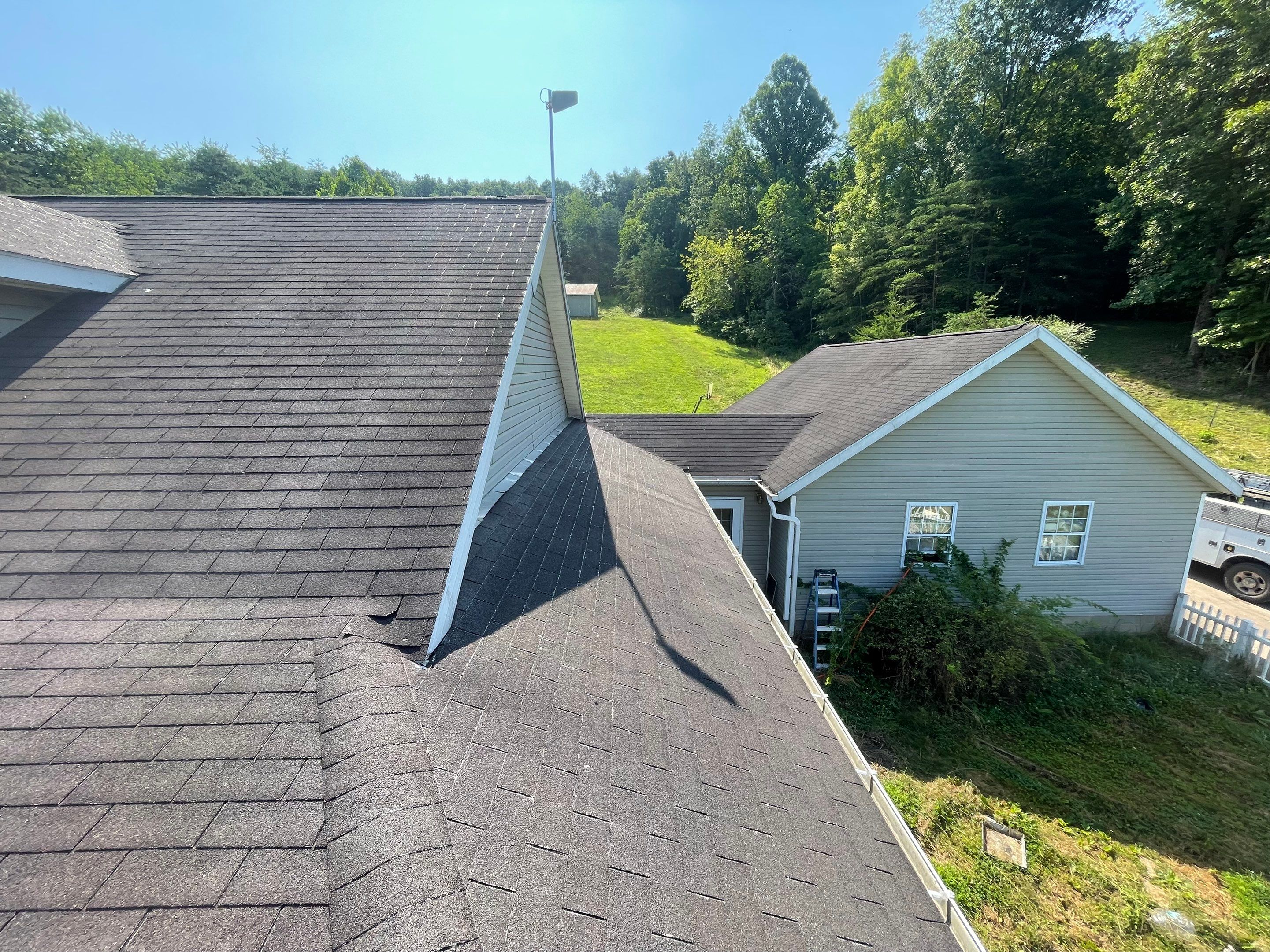 Residential Roofing Installation using GAF Timberline HDZ by Rainstoppers Roofing