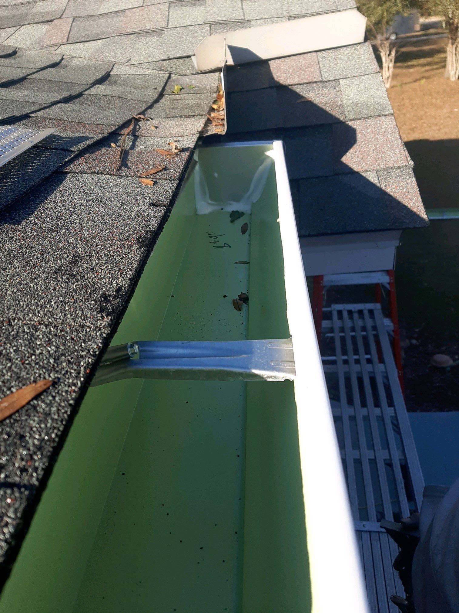 Gutter Installation using K-Style Seamless Gutters by Gutter Professors