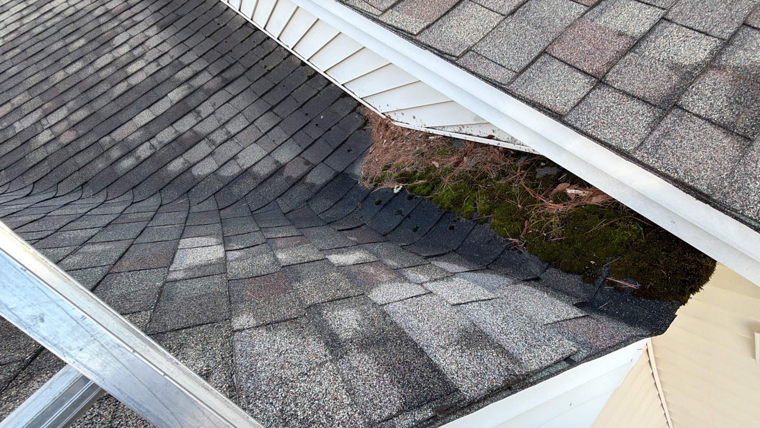 Roof-to-Wall Leak Repair – EPDM Conversion & Drainage Fix by JOHNNYS PRO