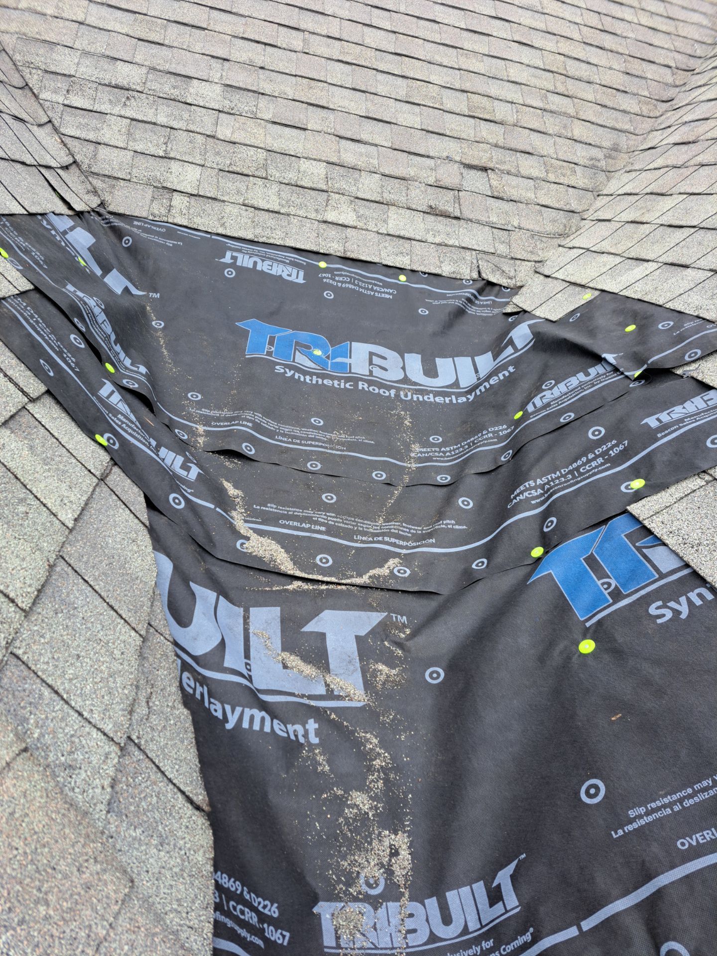 Top-Quality Williamsburg Gray Owens Corning Roof Installation in Roswell, Georgia by NBS Roofing by NBS Roofing, Inc.