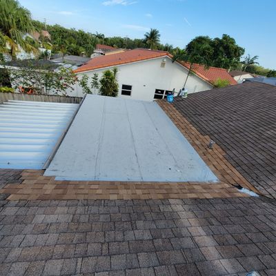 SE 4th St., Dania Beach, FL