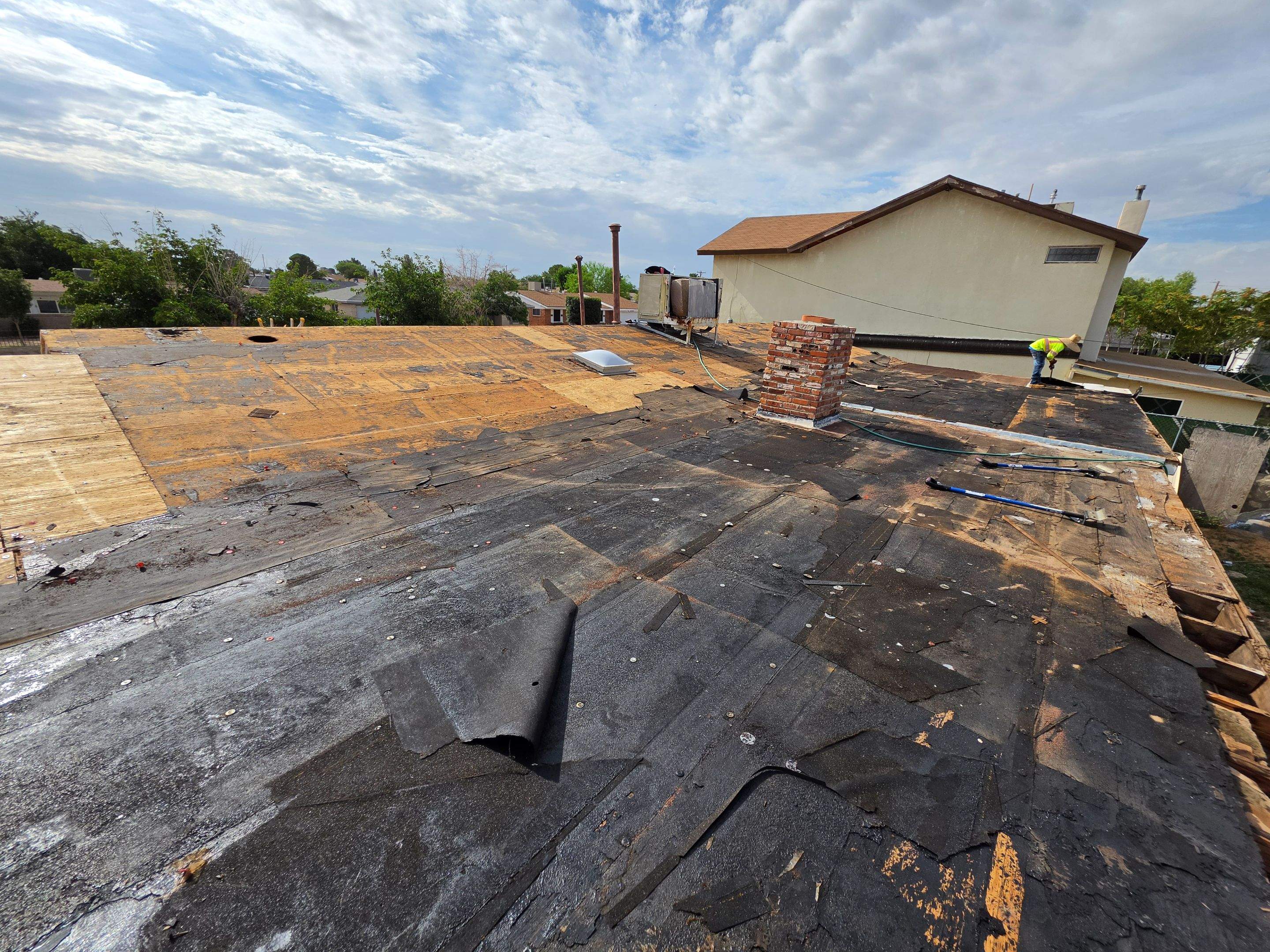 Architectural Shingle Roof Replacement and Decking Repair in El Paso by Berry Good Roofing