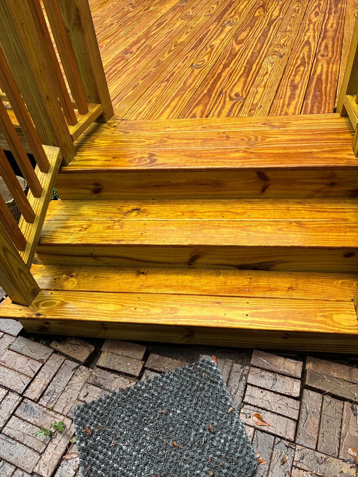 Deck using Wood Sealant by DuraSeal
