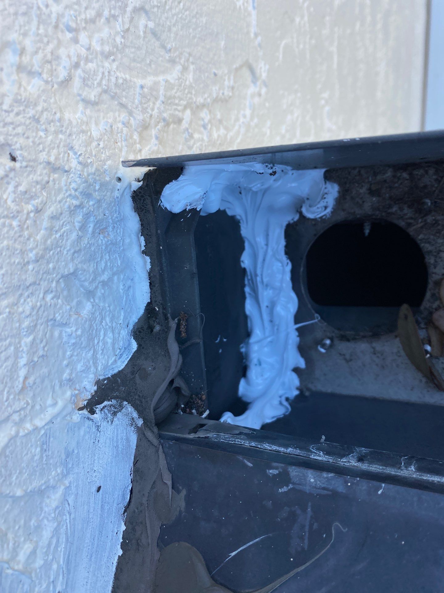 Gutter cleaning all buildings are the same for 6 units in Fort Myers FL by Gutter Professors