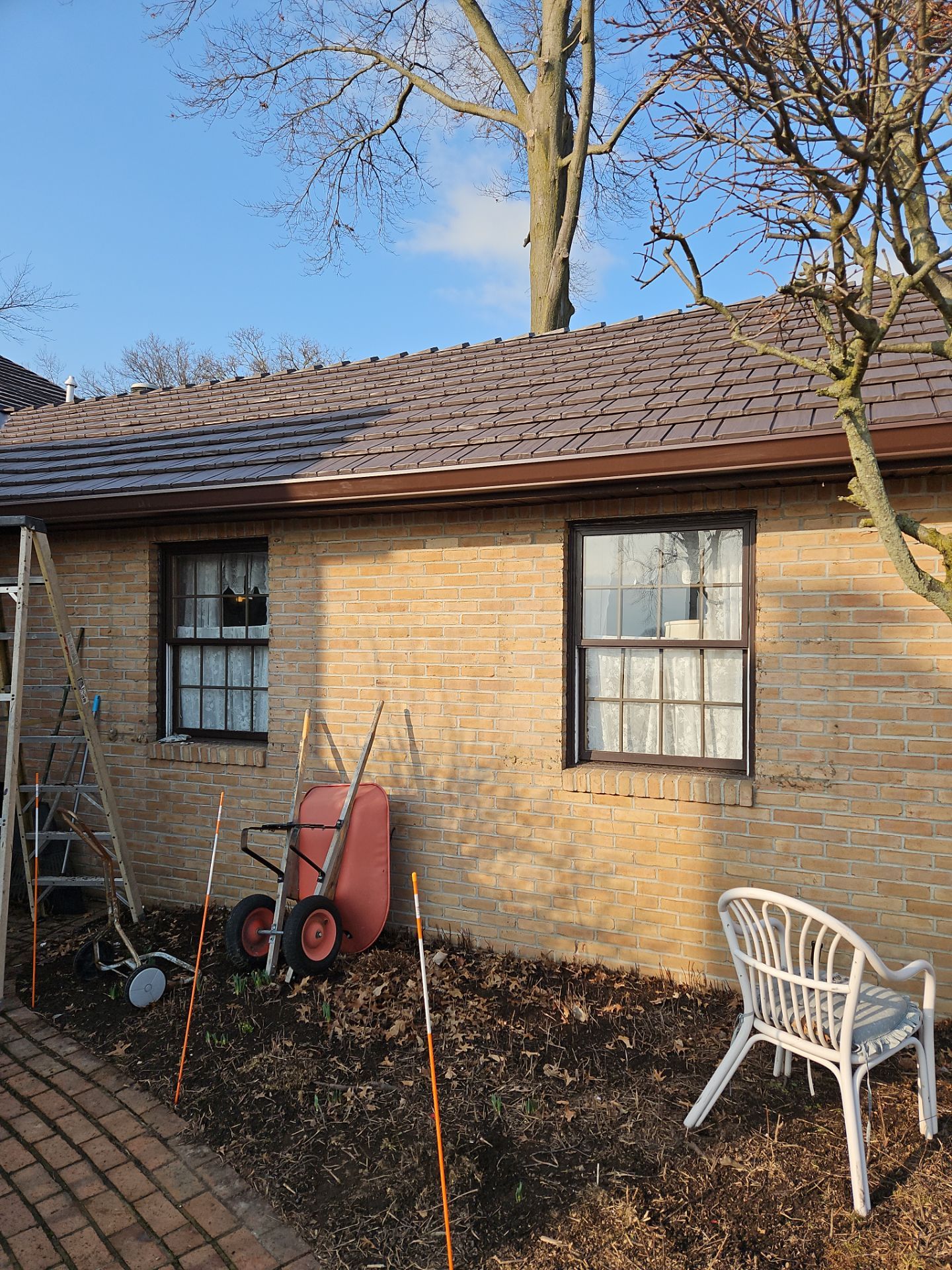 Residential Roofing Installation using Great American Shake - Mustang Brown by Nitro Roofing and Construction