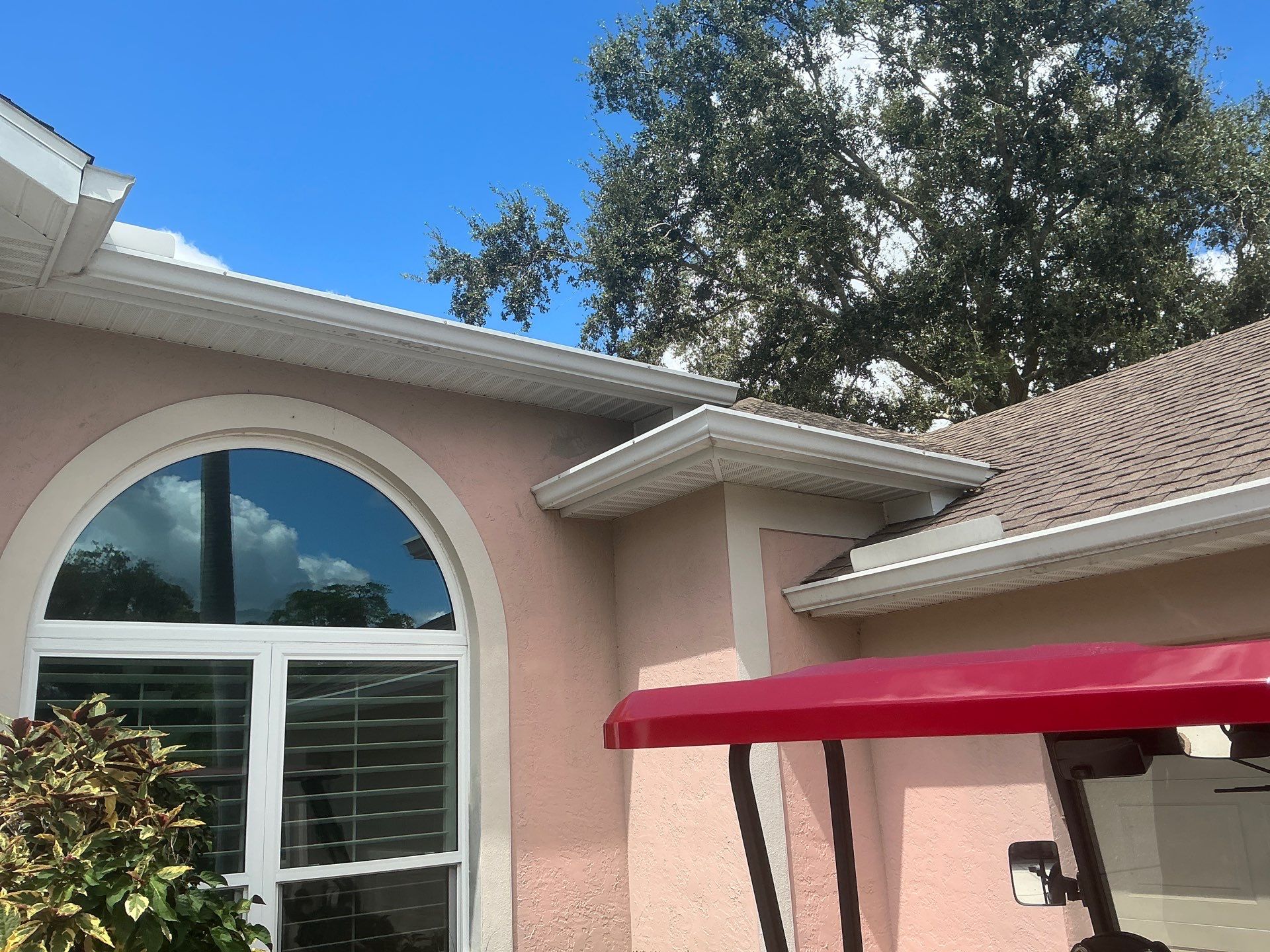 White 6-Inch Seamless Gutters in Sarasota FL by Gutter Professor by Gutter Professors
