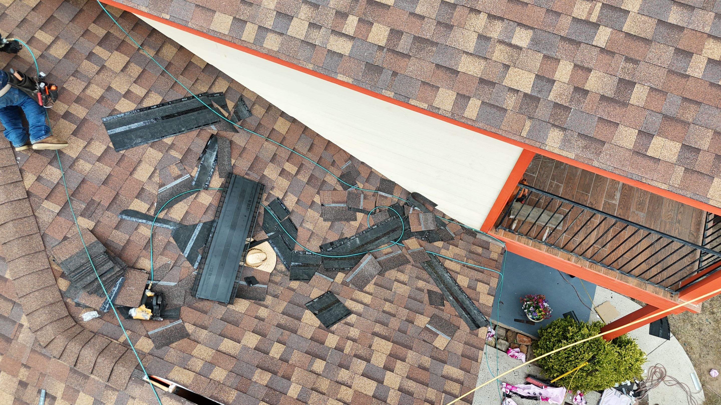 Desert Rose - Owens Corning TruDefinition Duration by RoofsOnly.com