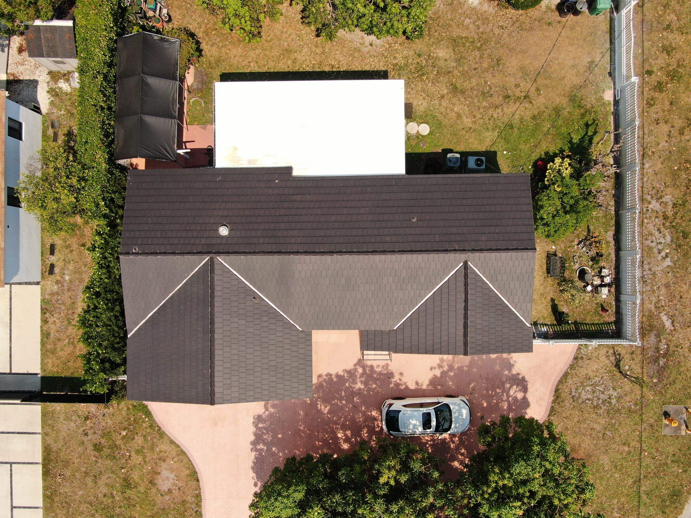 Verea - Flat - Slate by Istueta Roofing