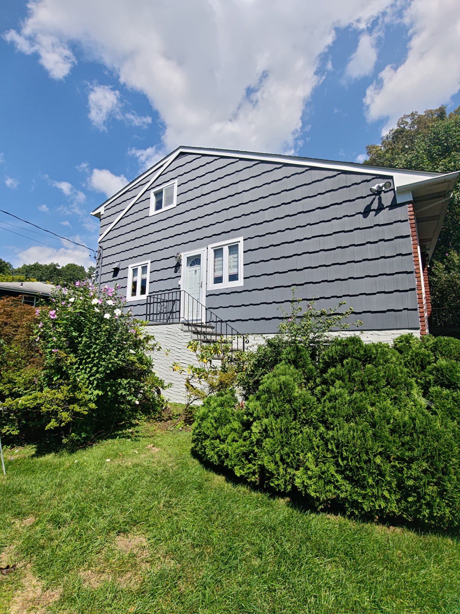 James Hardie Slate Blue Shake in Larchmont, NY by Ideal Siding - Westchester