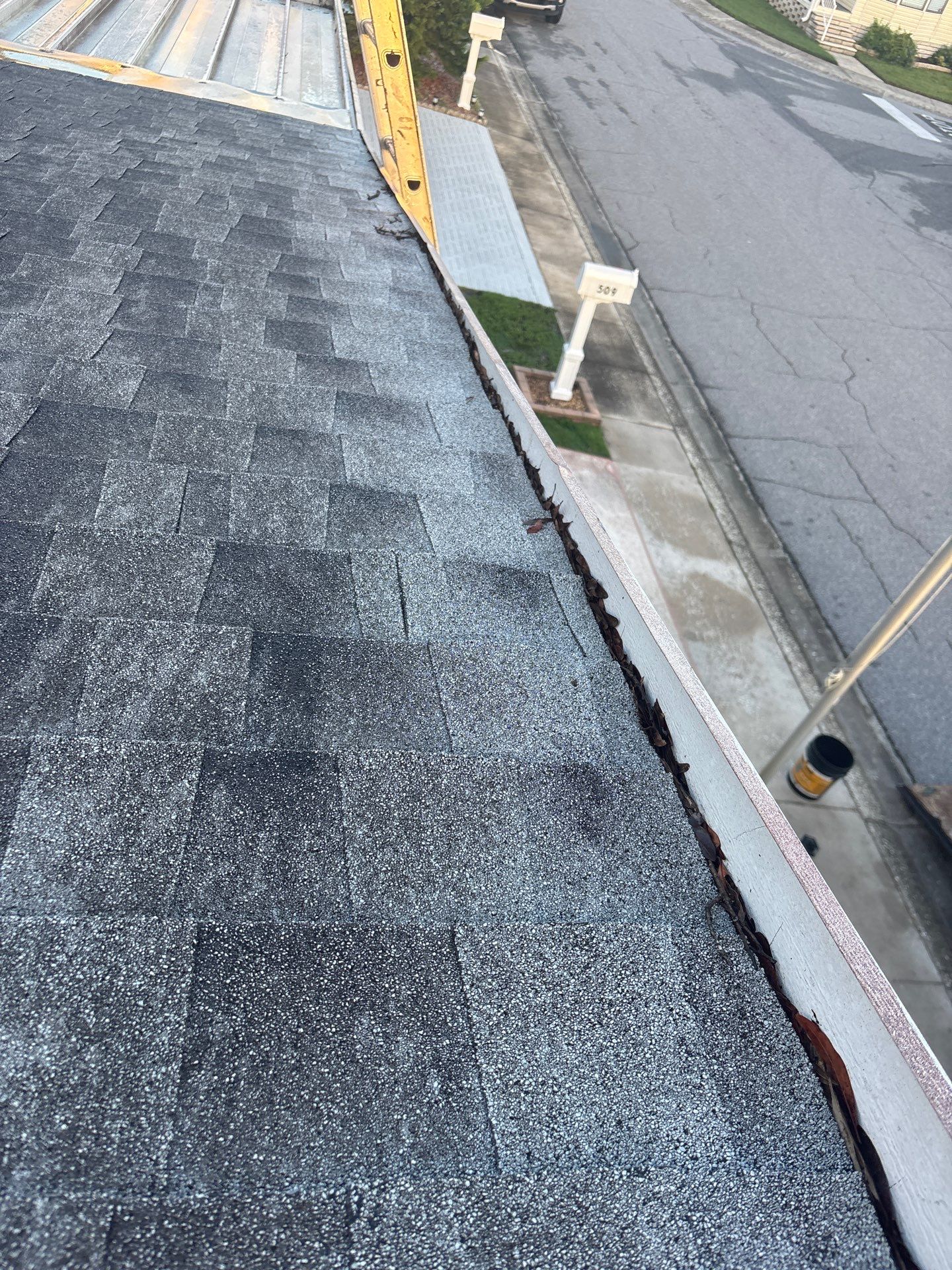 Project in Largo 33771 by Mitchell Roofing Company LLC 
