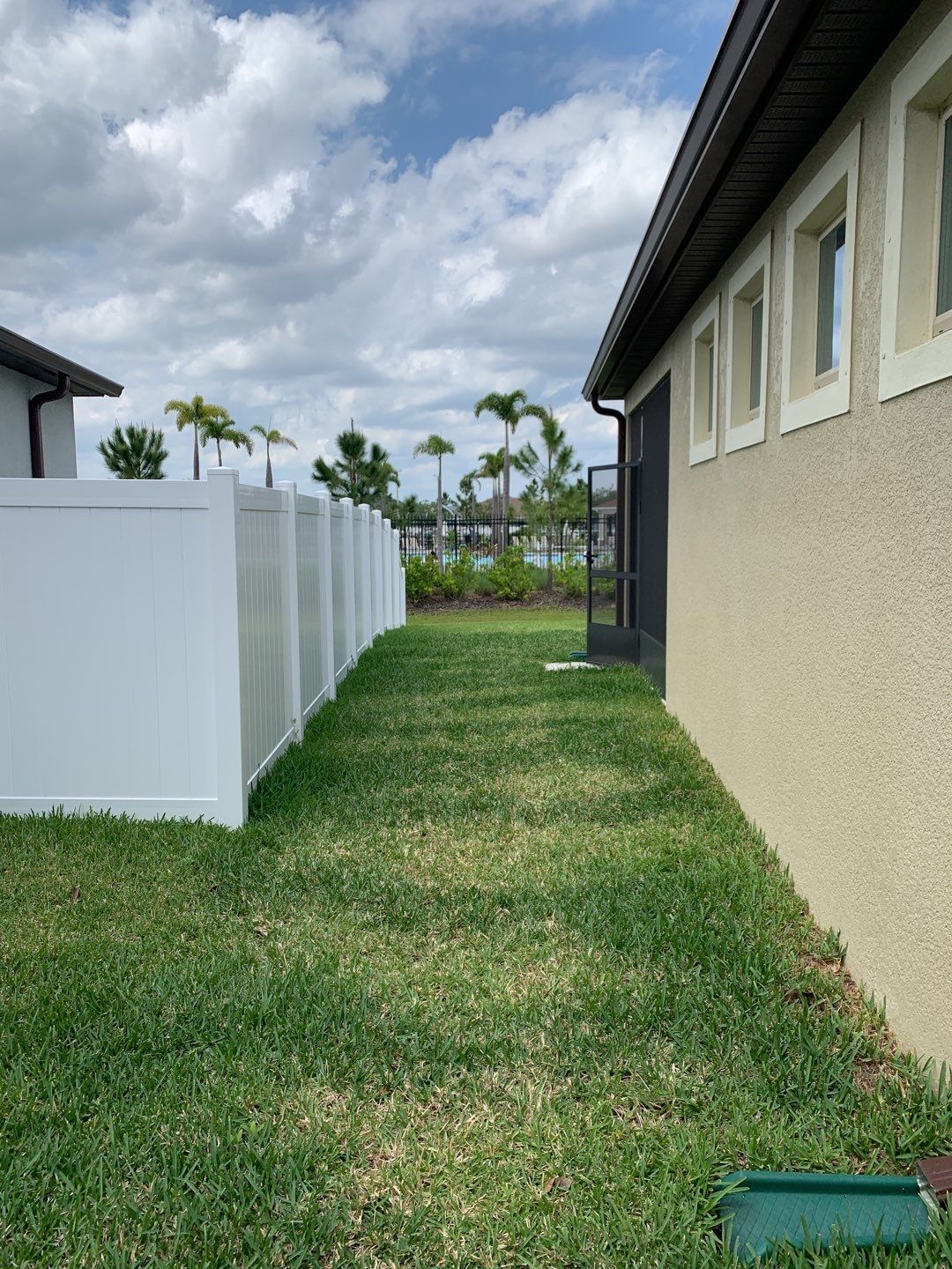 Sarasota, FL- 6 ft. White Vinyl Privacy Fence by Asap fence and gates, LLC