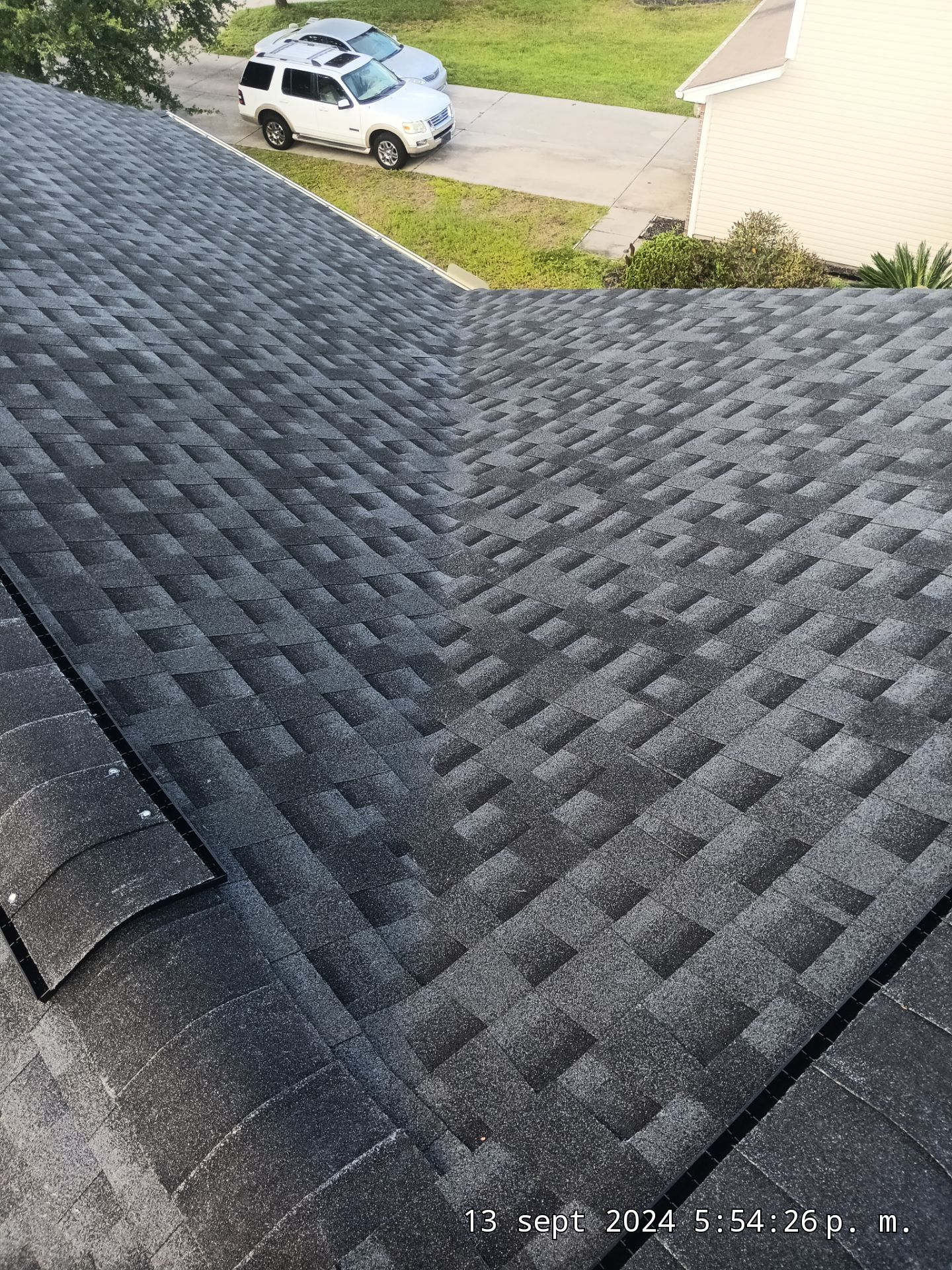 GAF HDZ - Charcoal by Linta Roofing
