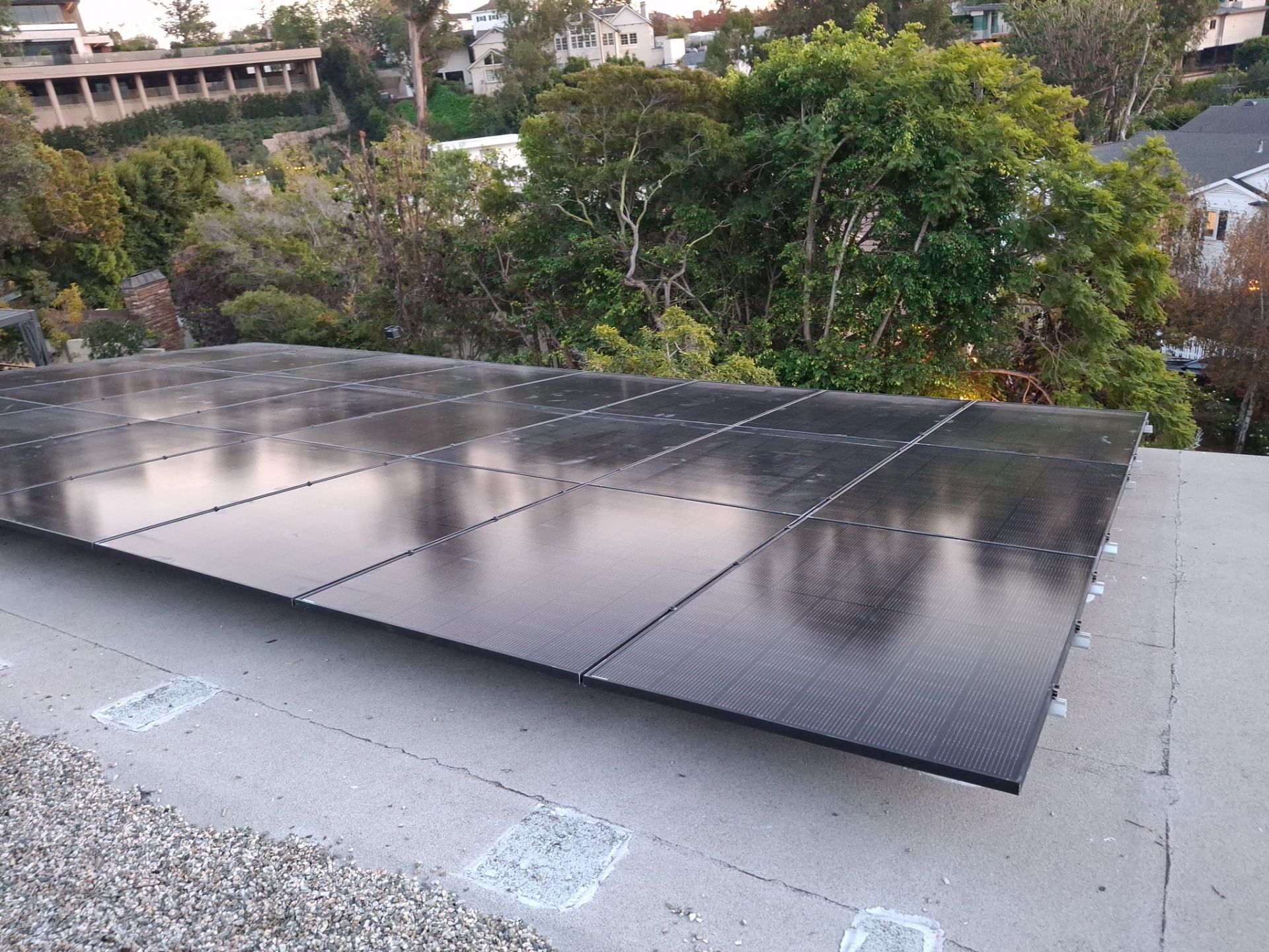 Los Angeles Residential Solar and Battery Installation by AWS Solar