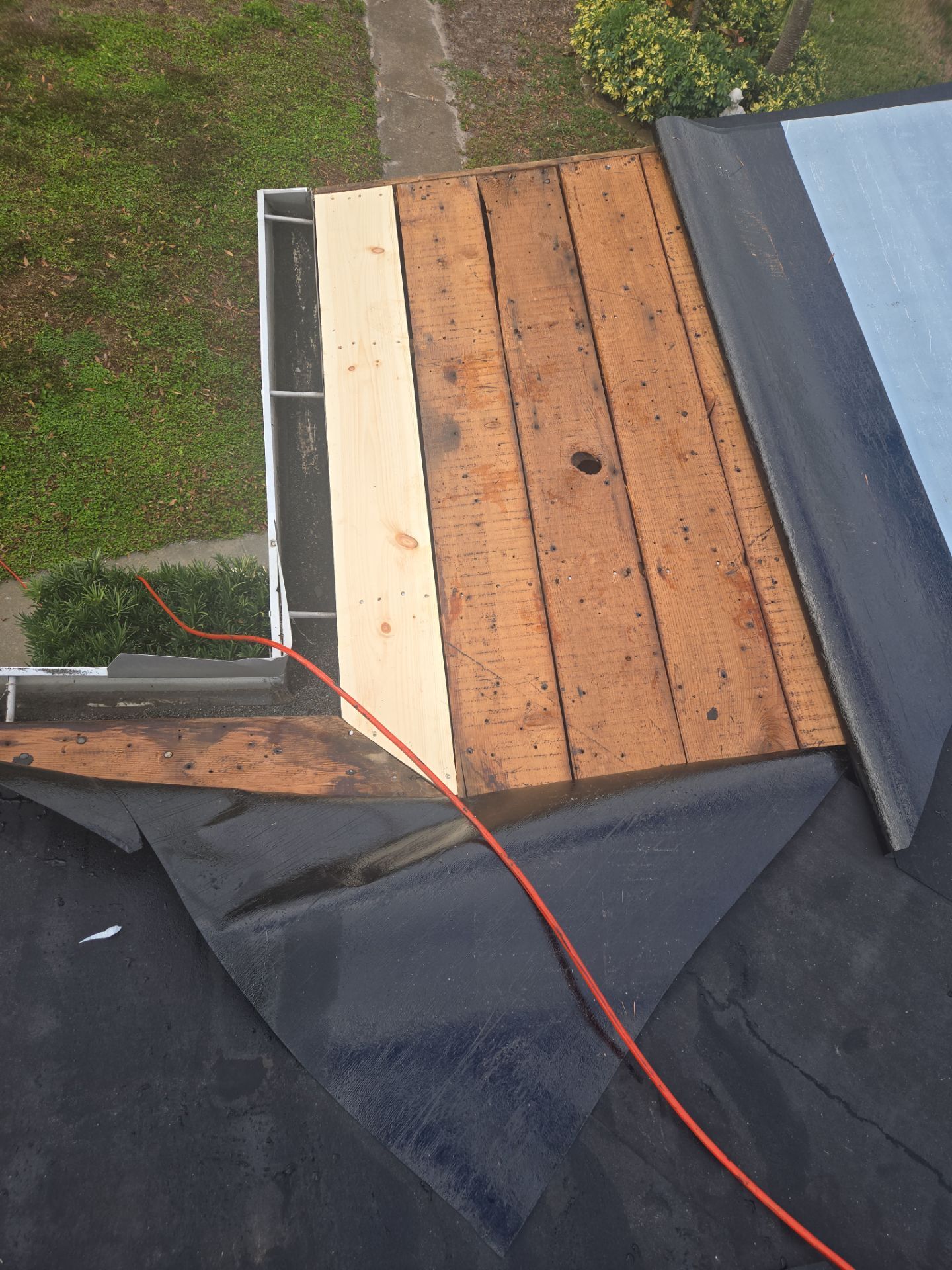 Project in St. Petersburg 33710 by Mitchell Roofing Company LLC 