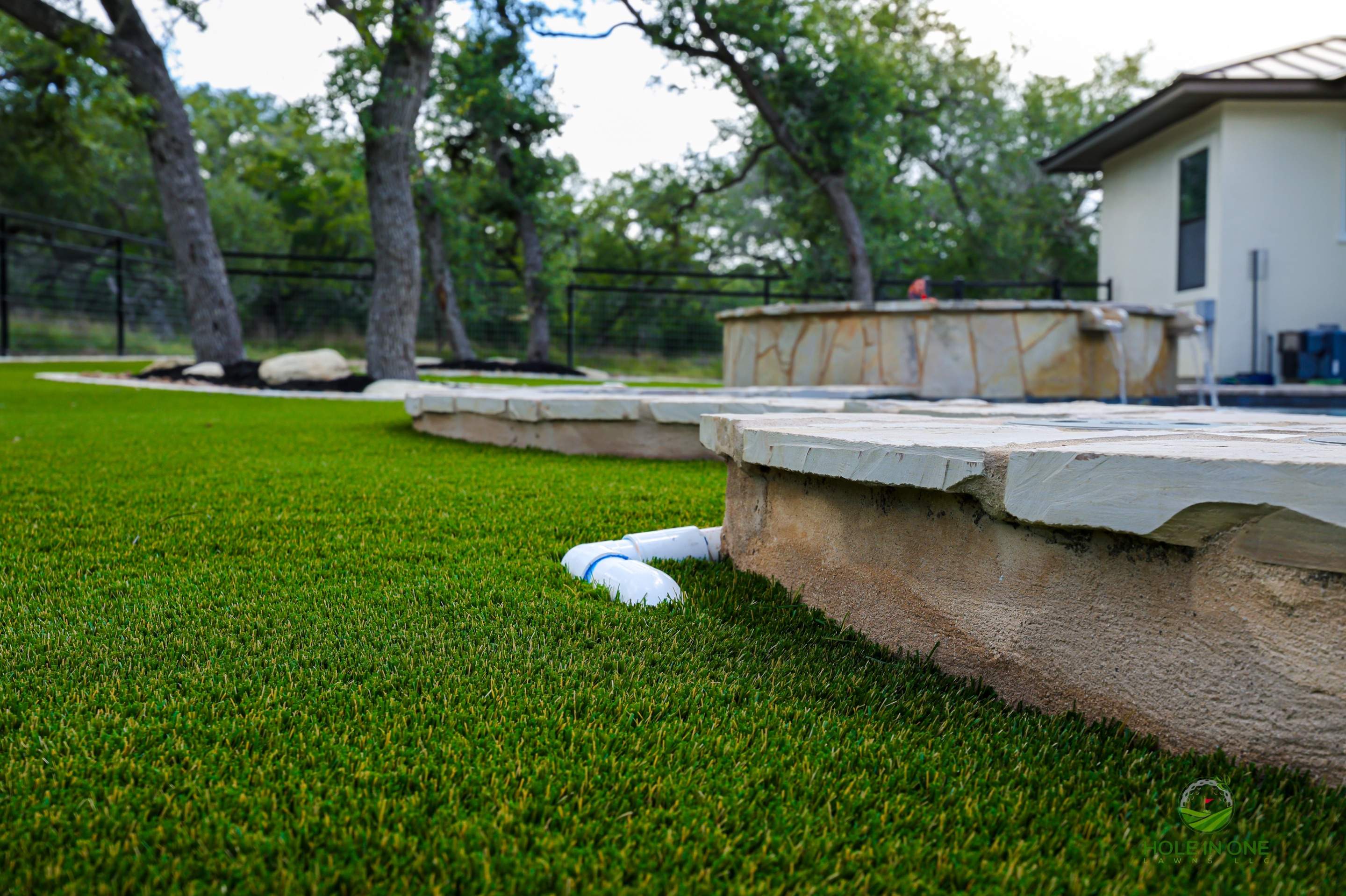 Belle Oak, Bulverde Tx. by Hole In One Lawns, LLC