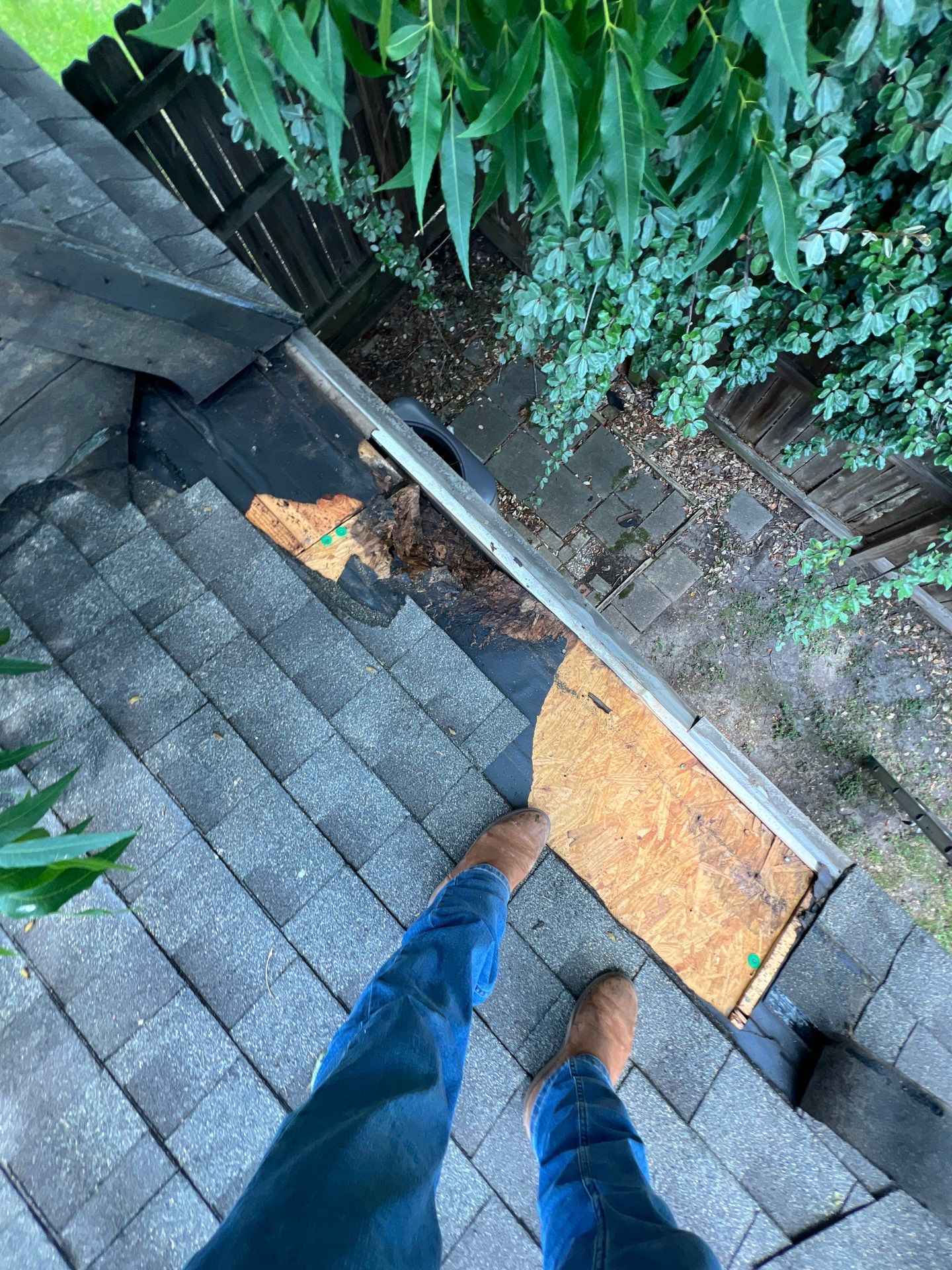 Residential Roofing Repair using Owen's Corning Duration (Lifetime) Shingles by Roof Repair Company