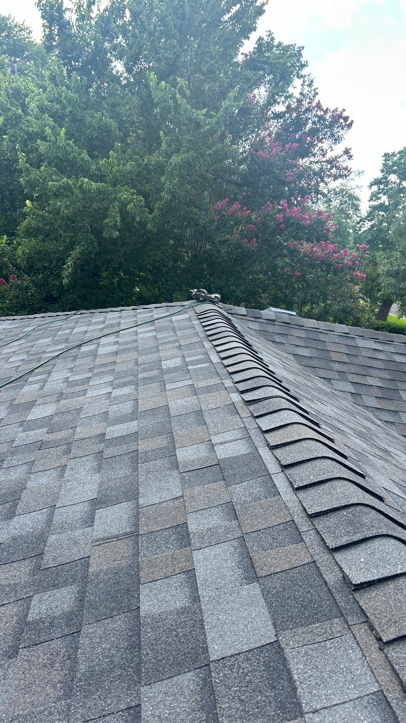 Williamsburg Gray - Owens Corning TruDefinition Duration by RoofsOnly.com