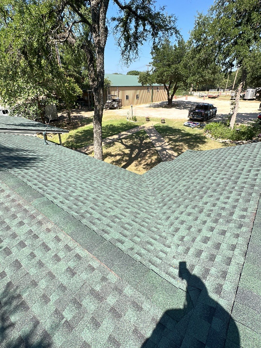 GAF HDZ - Hunter Green by Elite Roofing LLC