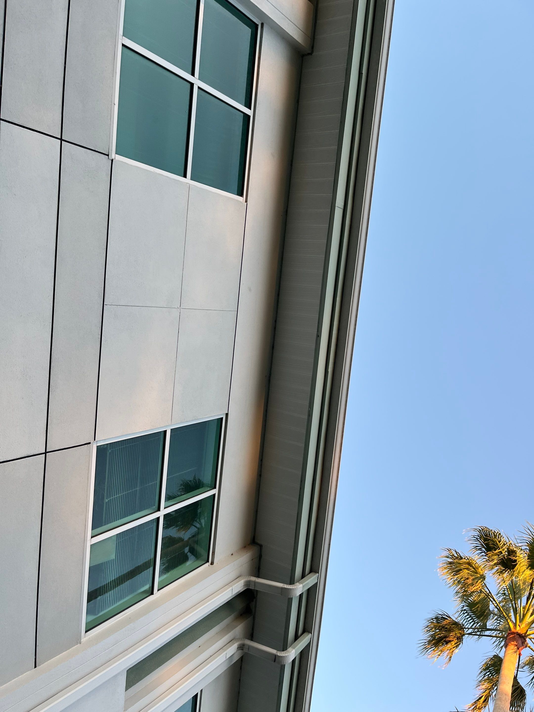 6-Inch White Seamless Gutters in Sarasota FL by Gutter Professors