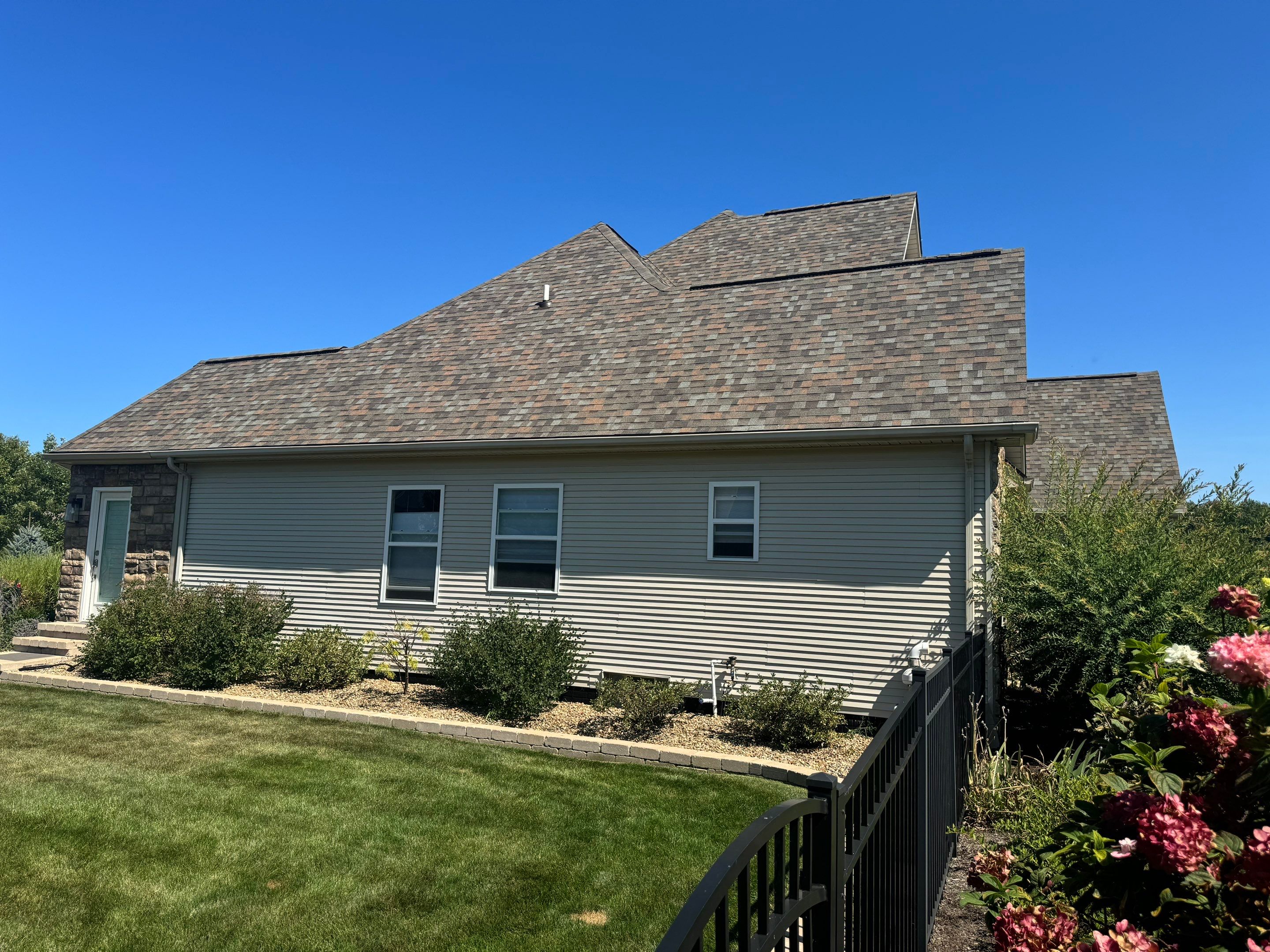 Roof Replacement by Homestyle in Avon Lake by Homestyle Home Improvements (HHI)