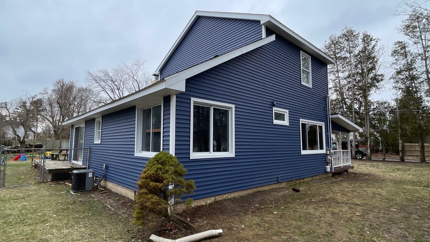 Siding Replacement using CertainTeed Restoration Classis D4 by 180 Contractors