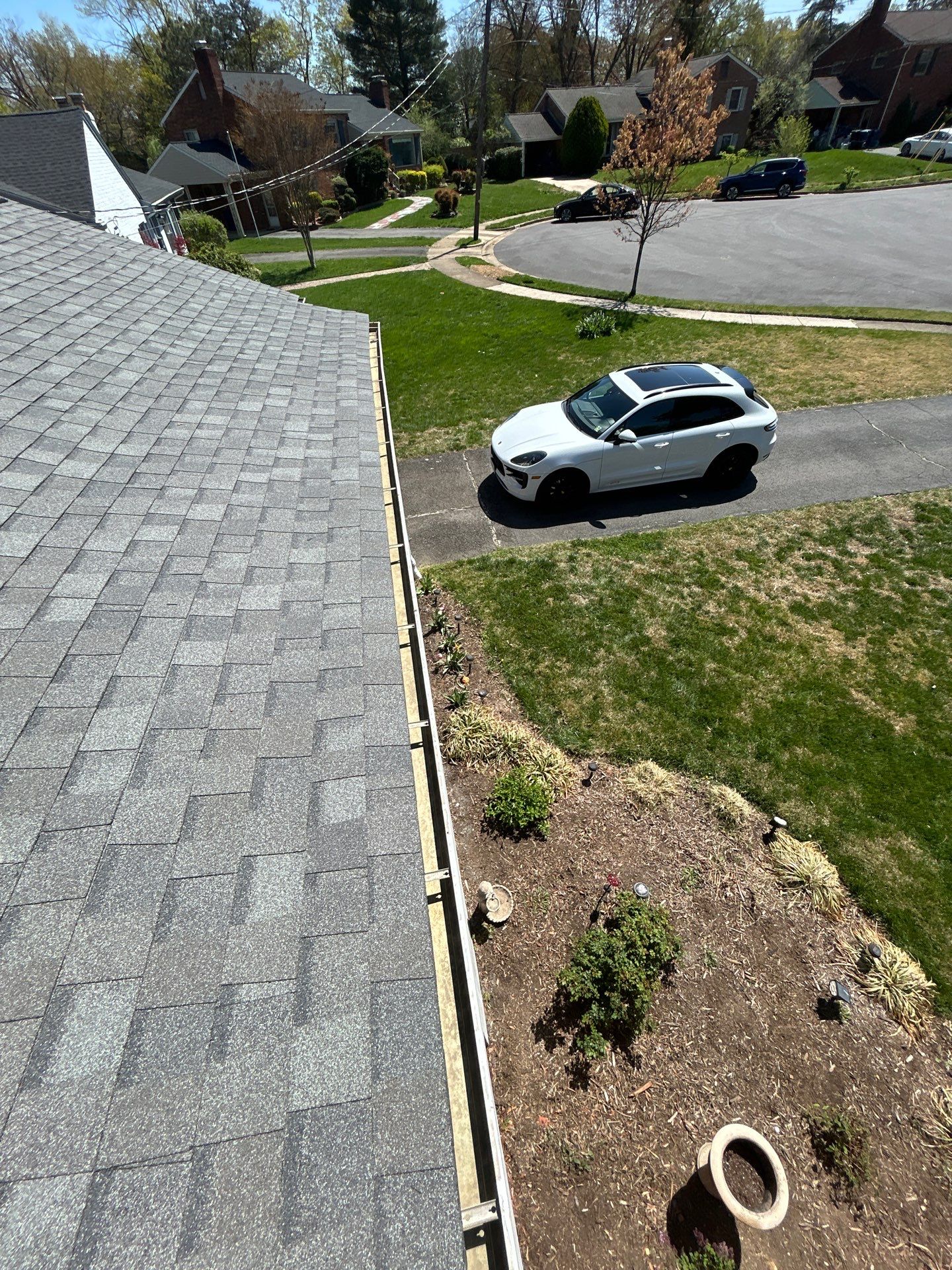 Alexandria: Residential Roof Replacement with CertainTeed Landmark in Georgetown Gray by RM Banning, Inc.