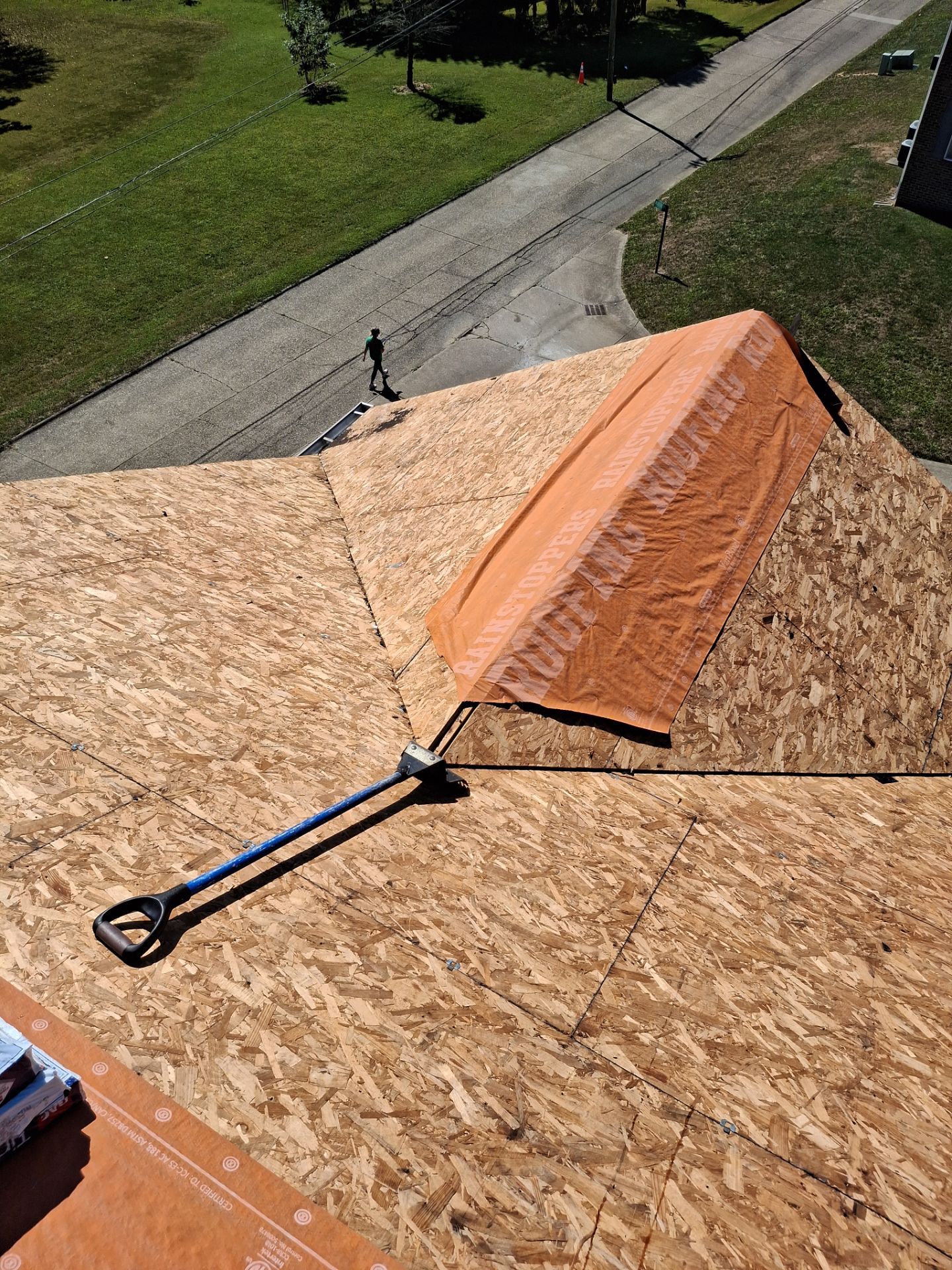 Residential Roofing Installation using GAF Timberline HDZ Charcoal by Rainstoppers Roofing