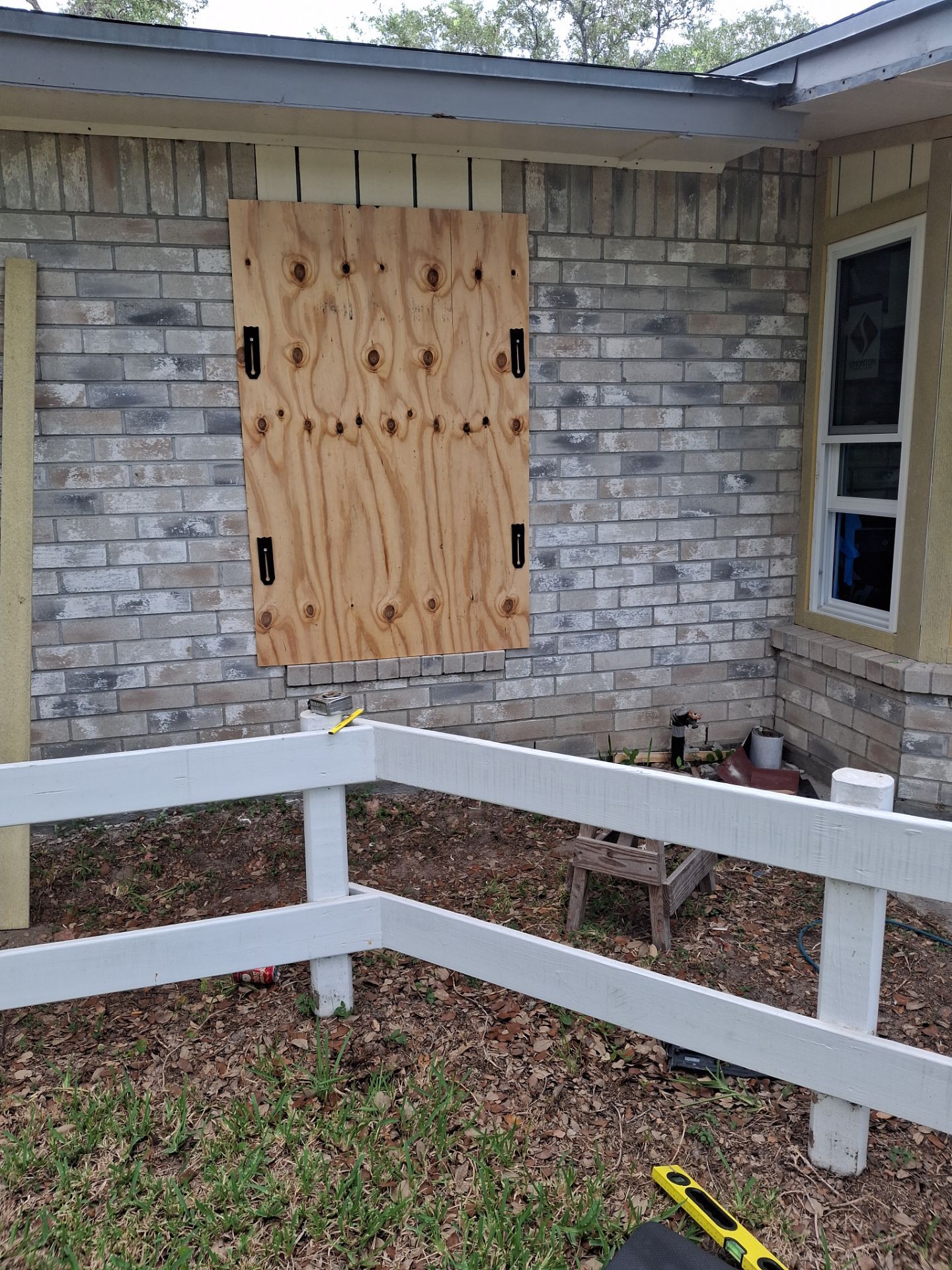 Bay Bay Old Windows by Bayfront Roofing and Construction