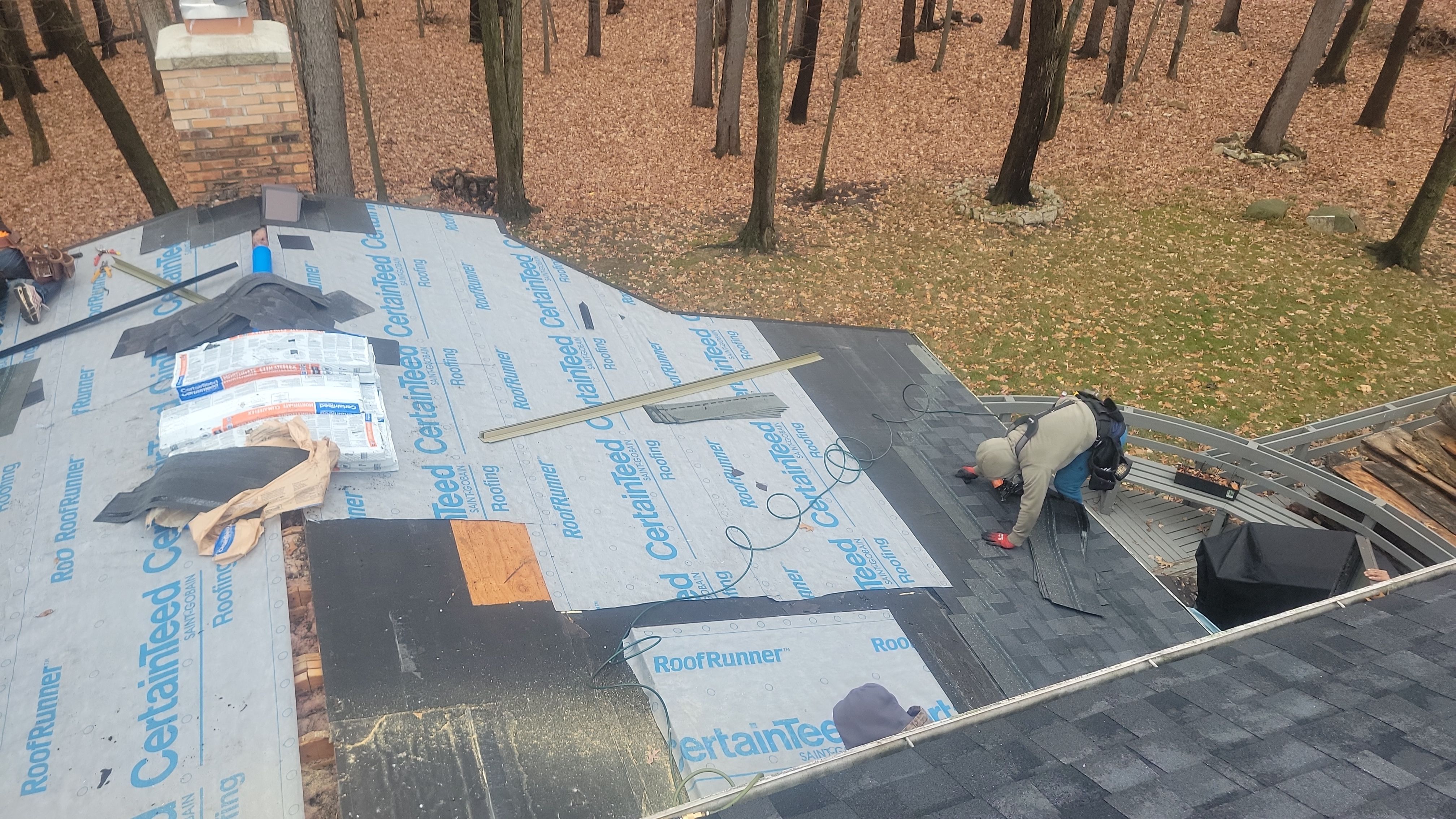 Roof Replacement using CertainTeed Northgate by 180 Contractors
